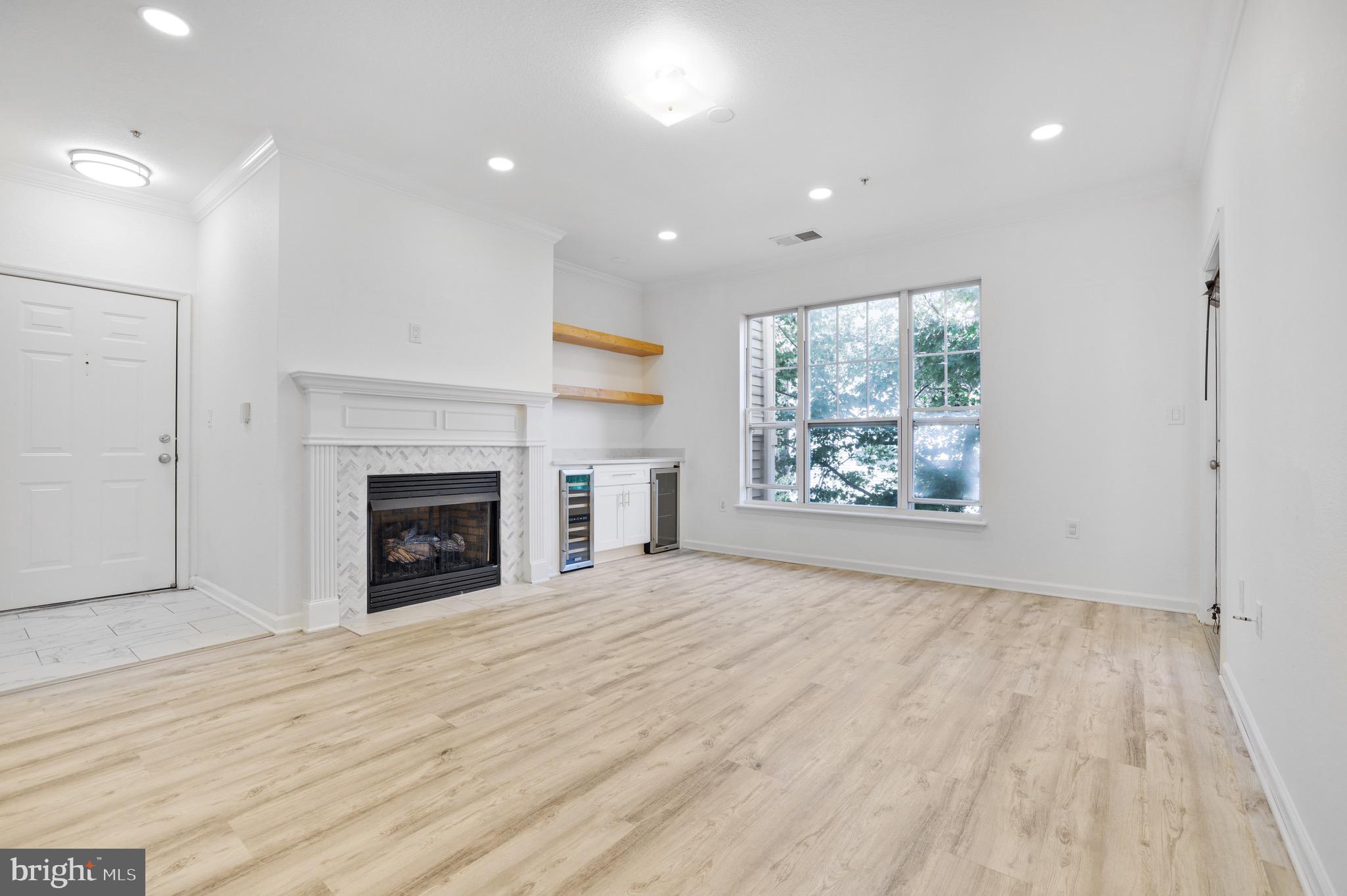 ASHMORE AT GERMANOWN COMMUNITY - Residential