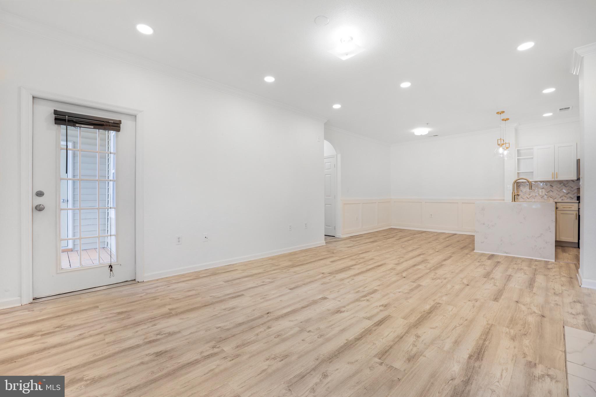 ASHMORE AT GERMANOWN COMMUNITY - Residential