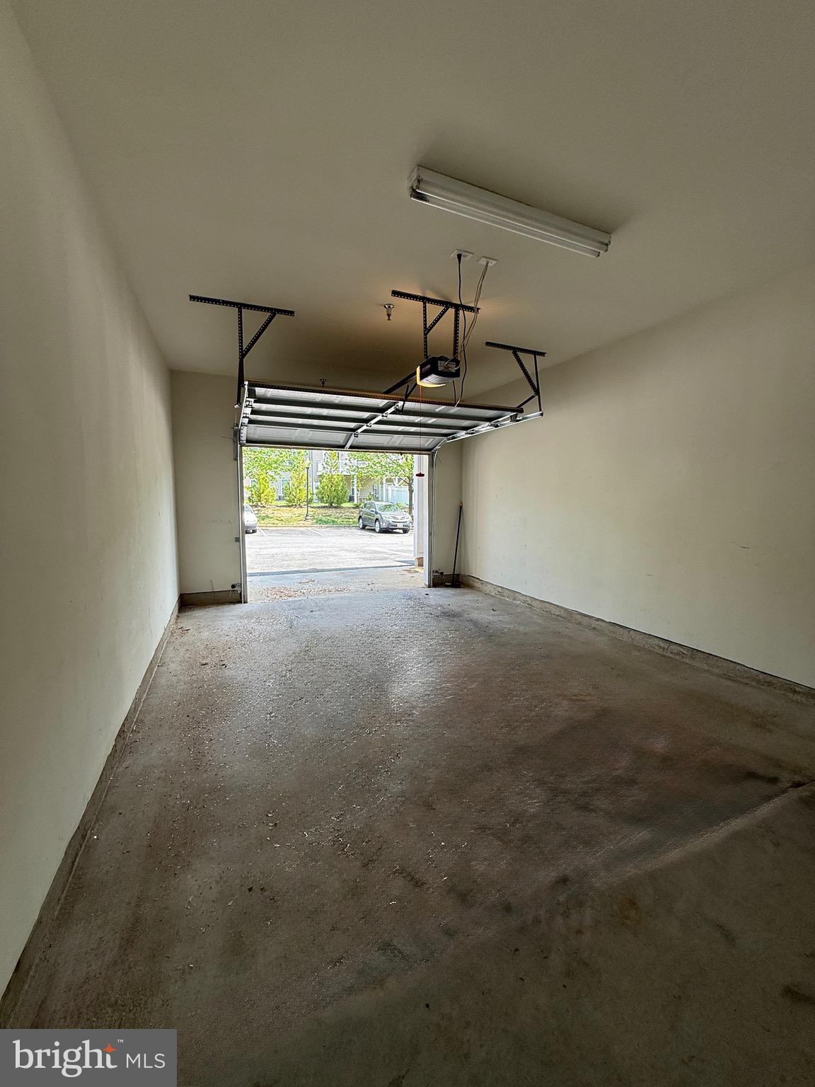 ASHMORE AT GERMANOWN COMMUNITY - Residential