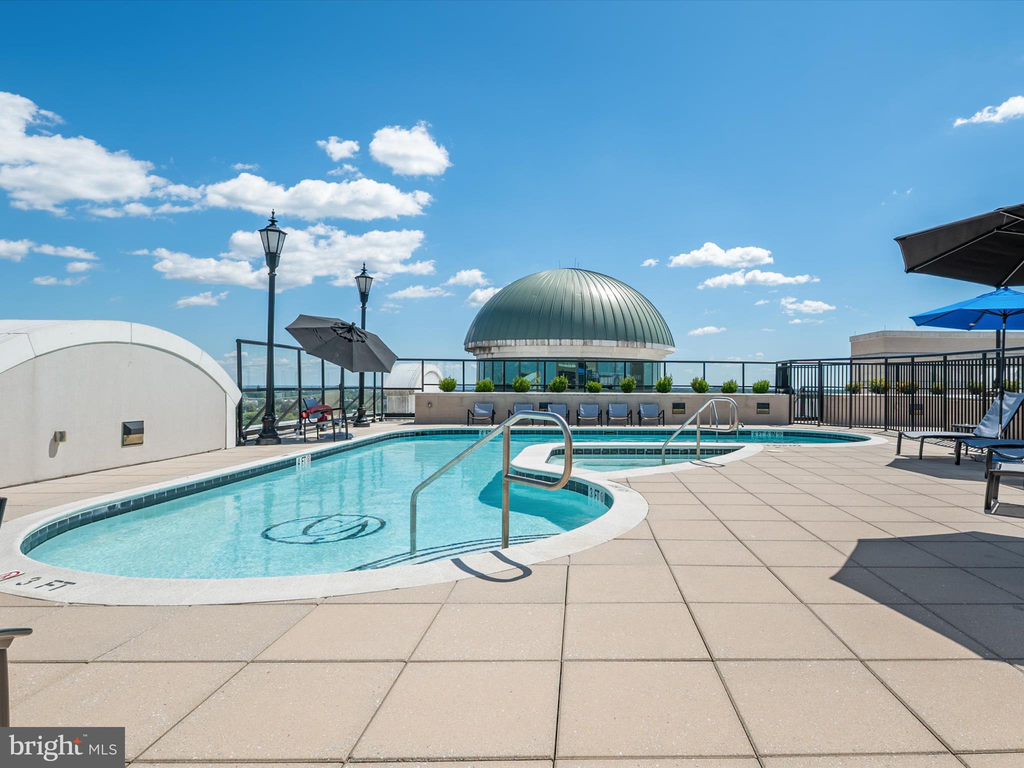 GRANDVIEW AT ANNAPOLIS TOWNE CENTRE - Residential