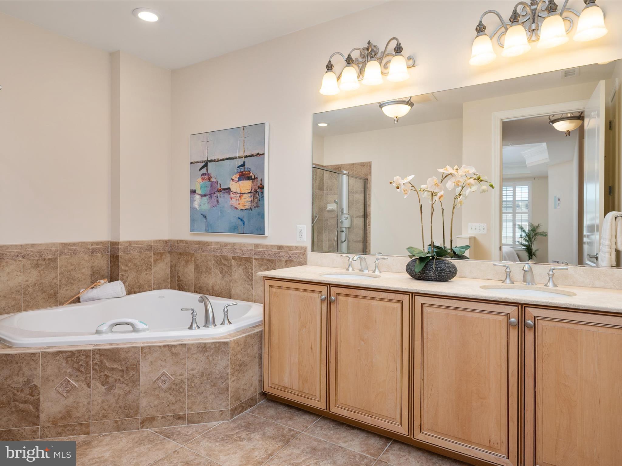 GRANDVIEW AT ANNAPOLIS TOWNE CENTRE - Residential
