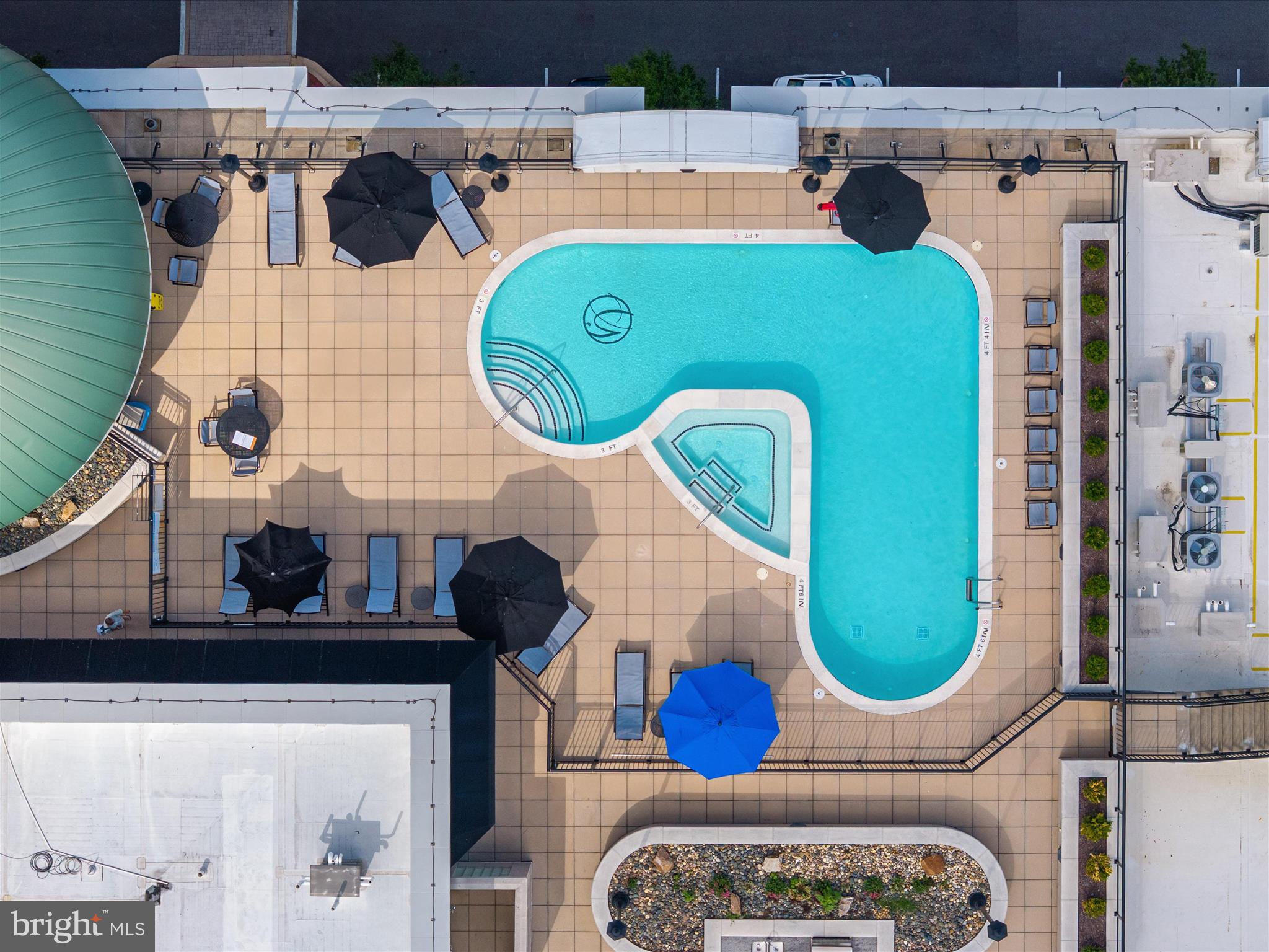 GRANDVIEW AT ANNAPOLIS TOWNE CENTRE - Residential
