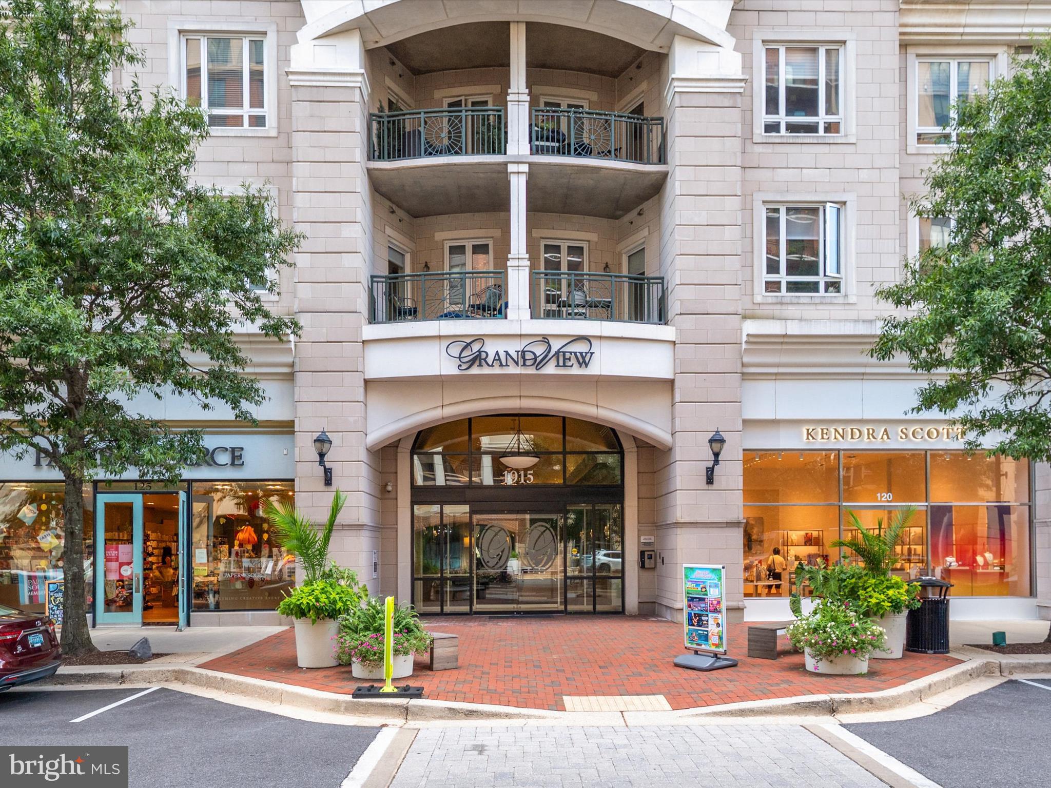 GRANDVIEW AT ANNAPOLIS TOWNE CENTRE - Residential