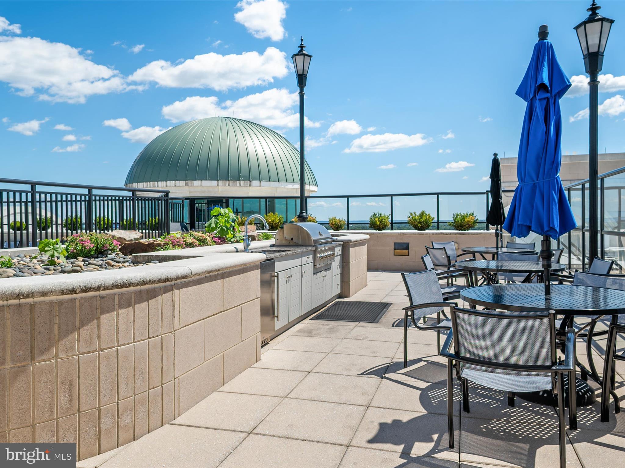 GRANDVIEW AT ANNAPOLIS TOWNE CENTRE - Residential