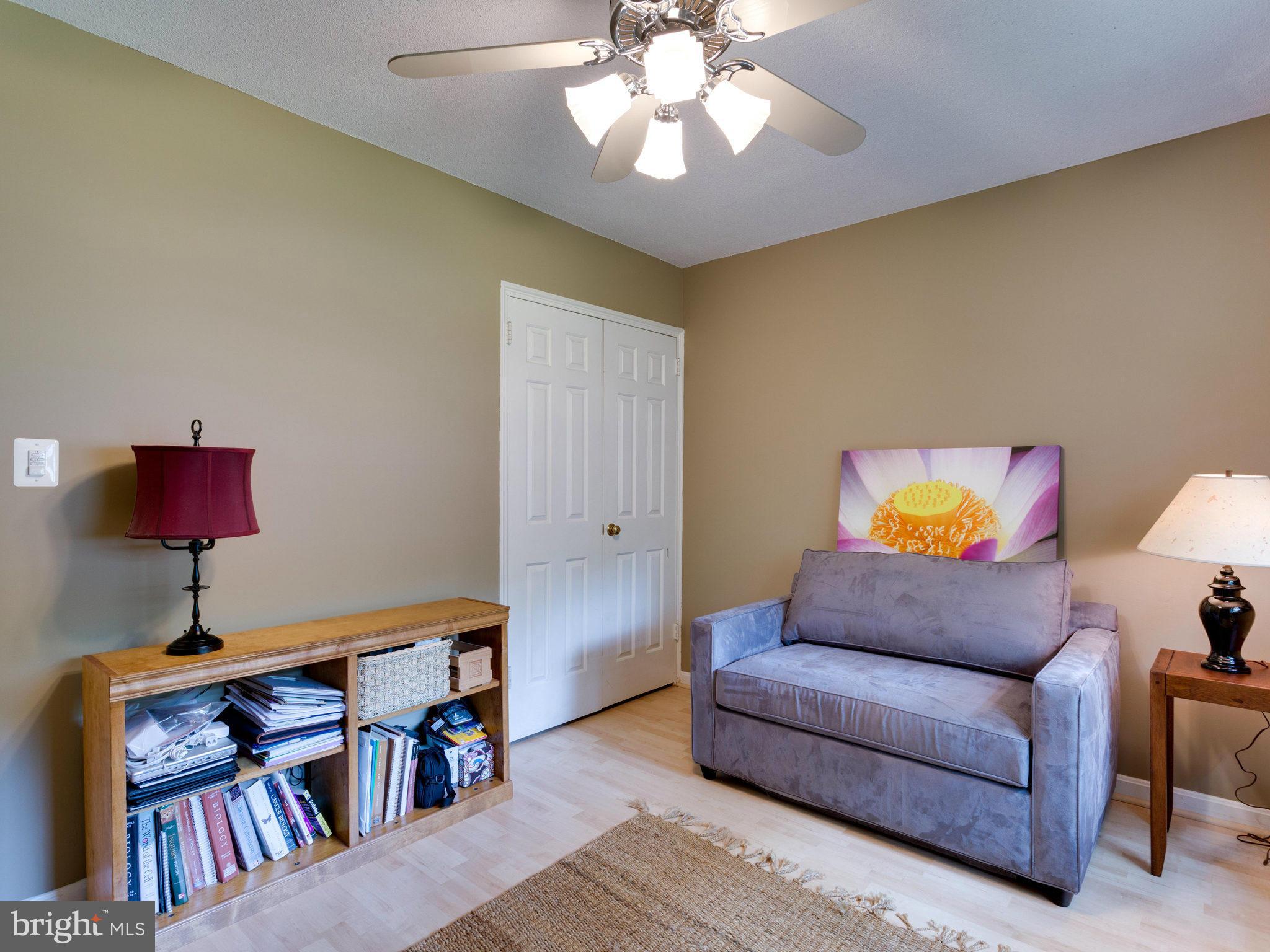 ARLINGTON OAKS - Residential