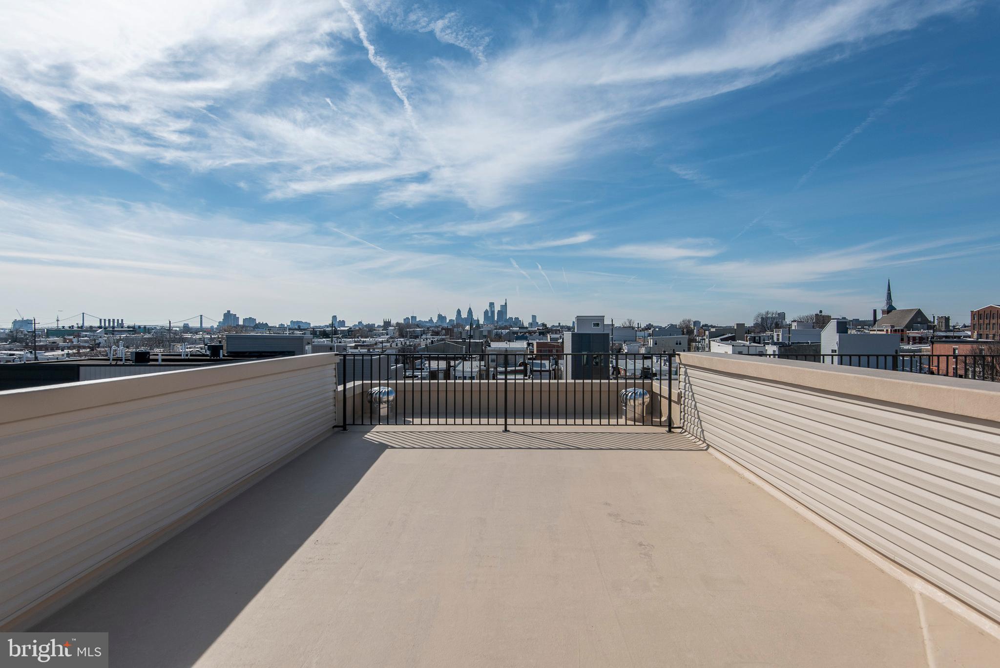 KENSINGTON - Residential
