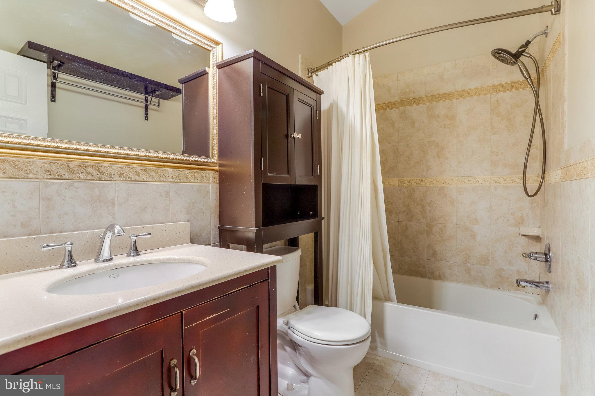 CAMERON STATION - Residential Lease