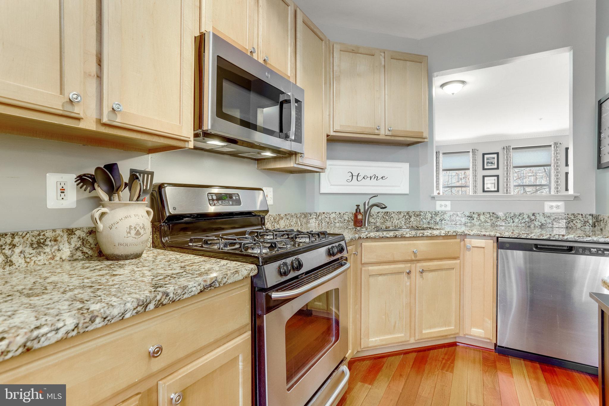 CAMERON STATION - Residential Lease