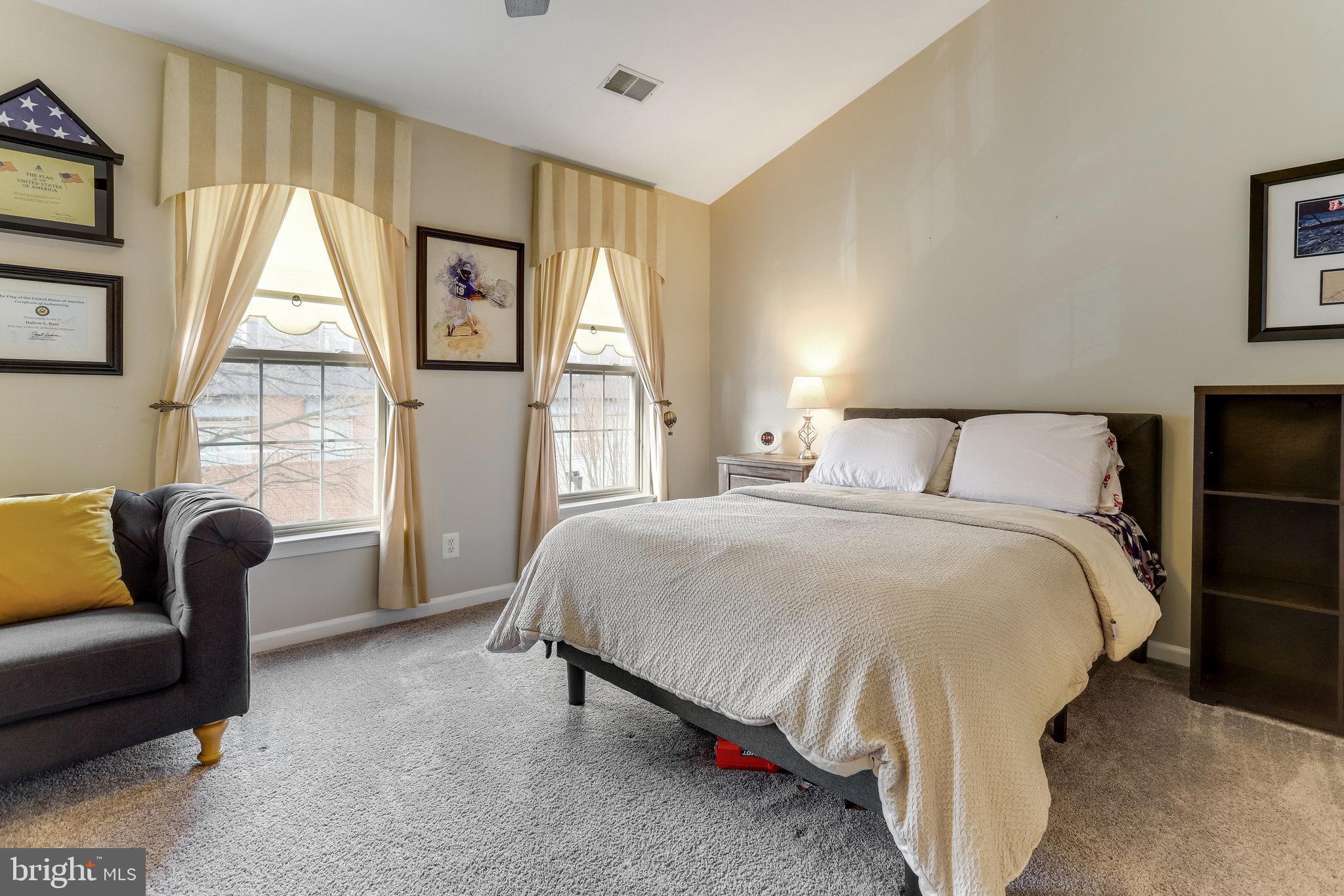 CAMERON STATION - Residential Lease