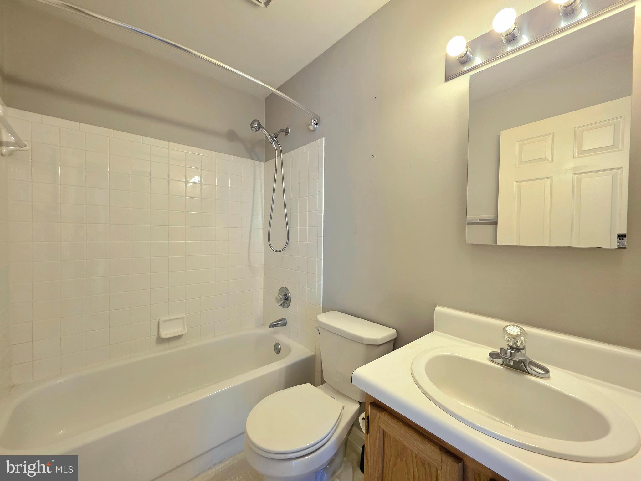 PARRS RIDGE - Residential