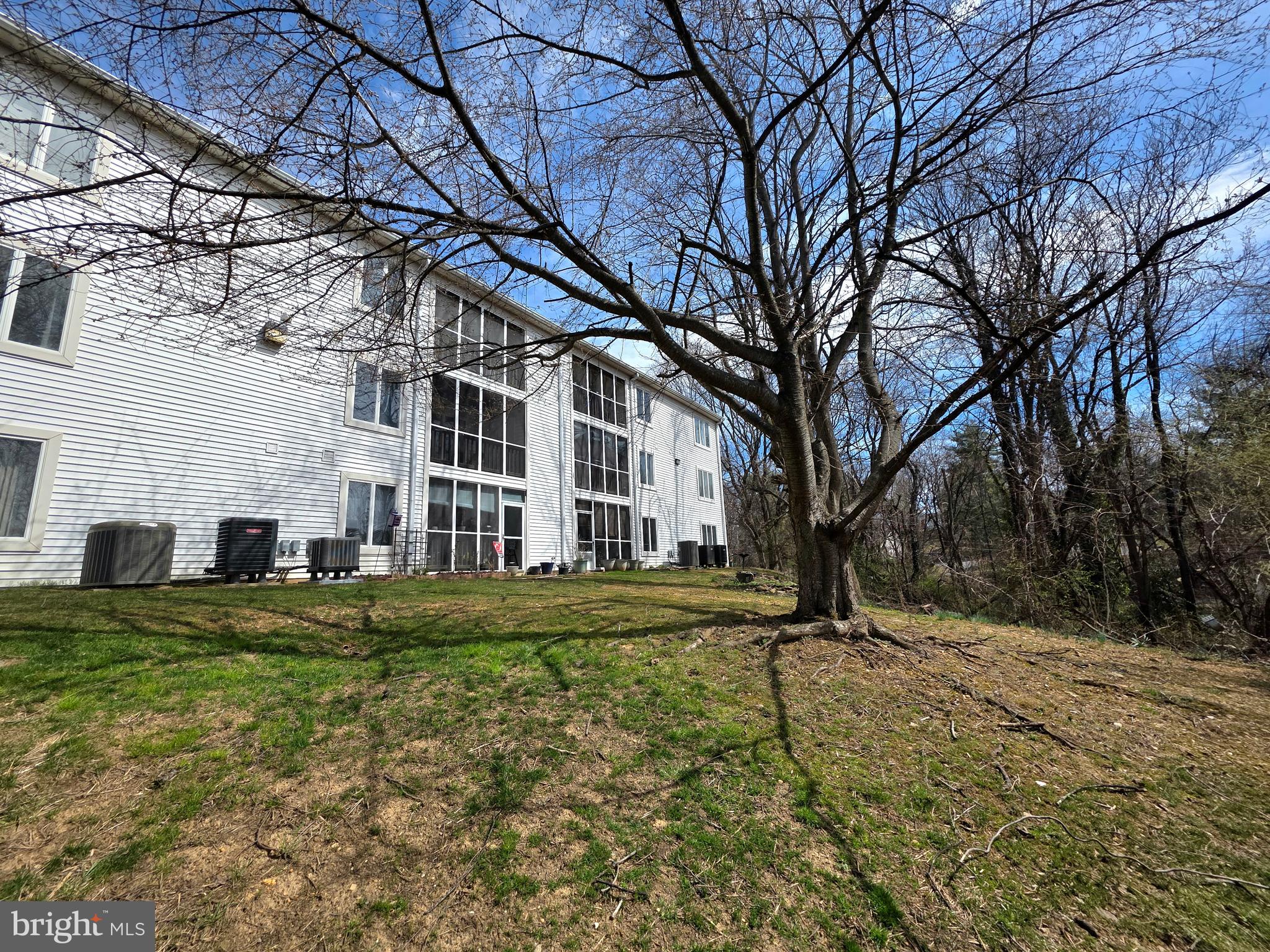 PARRS RIDGE - Residential