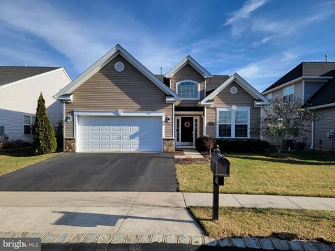 Homes For Sale - 15 Sunrise Lane<br/> BARNEGAT, NJ 08005