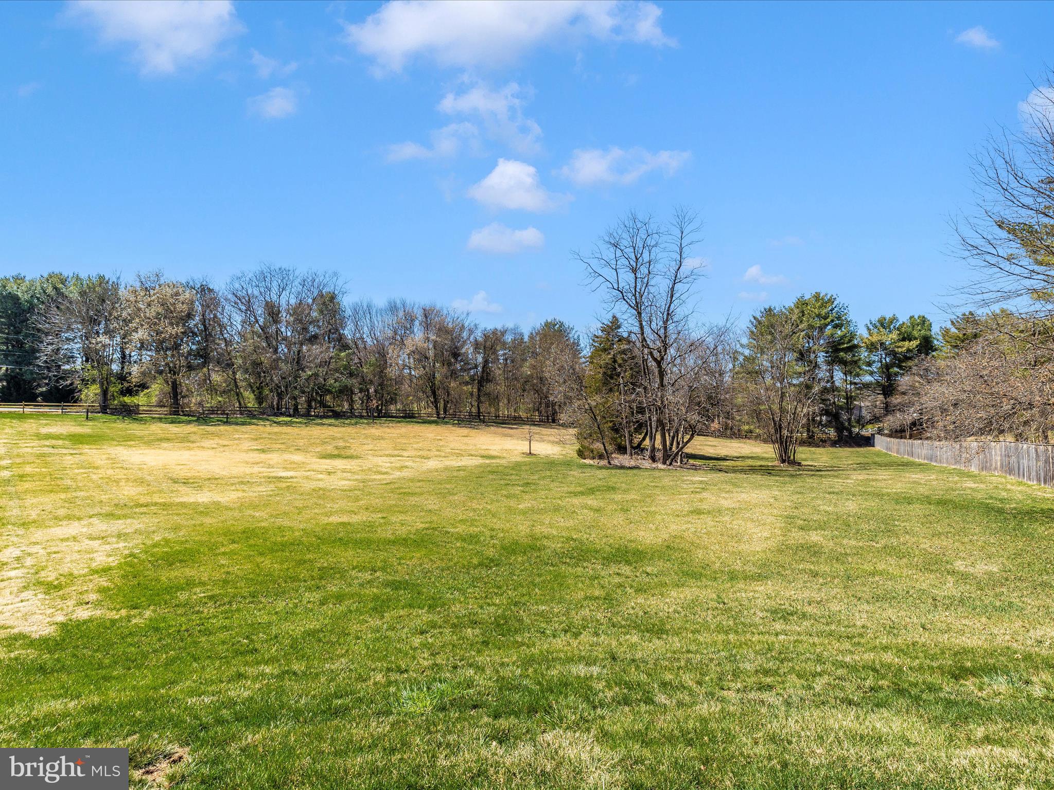 GOSHEN HUNT HILLS - Residential