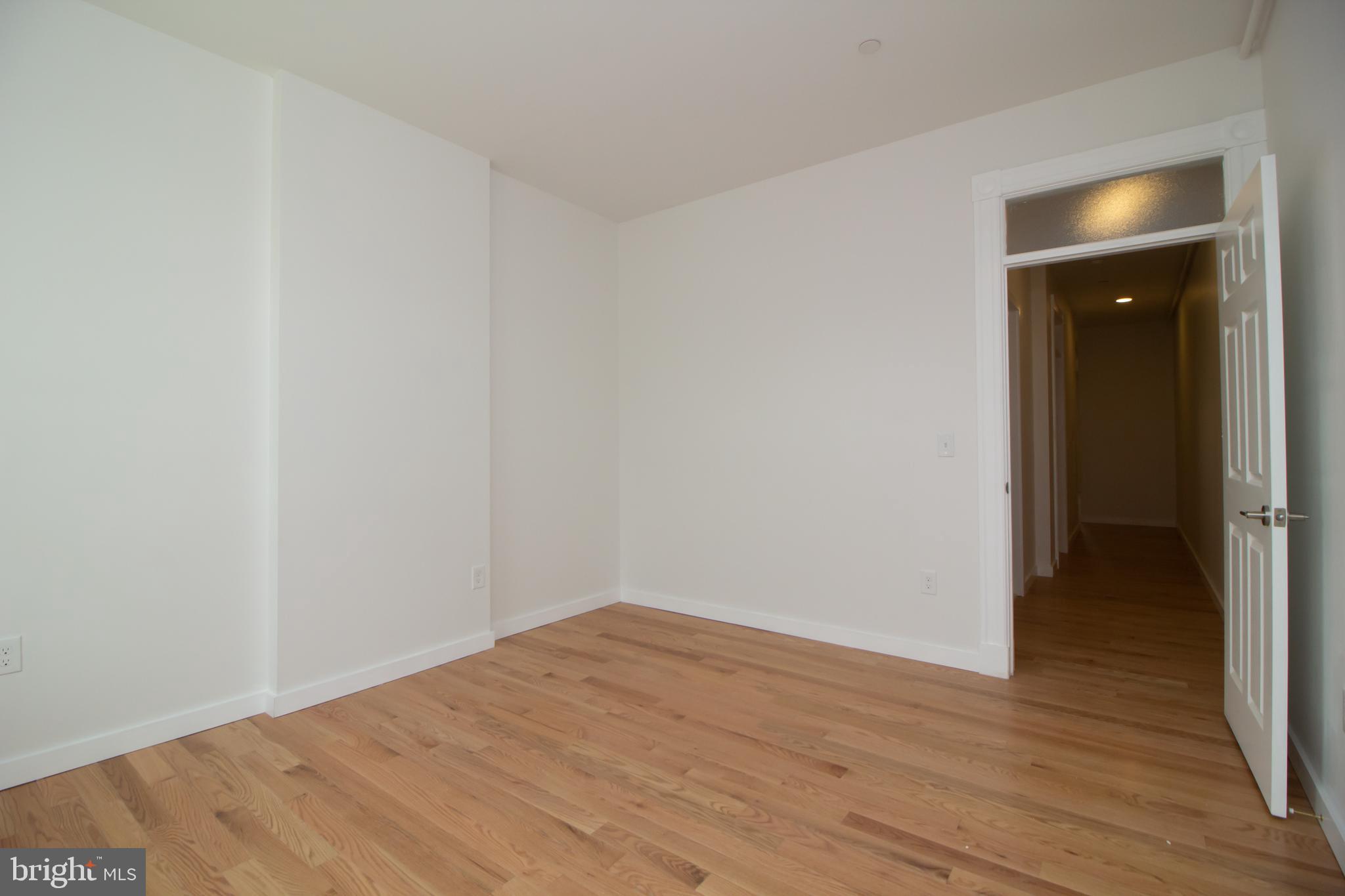 CHARLES VILLAGE - Residential Lease