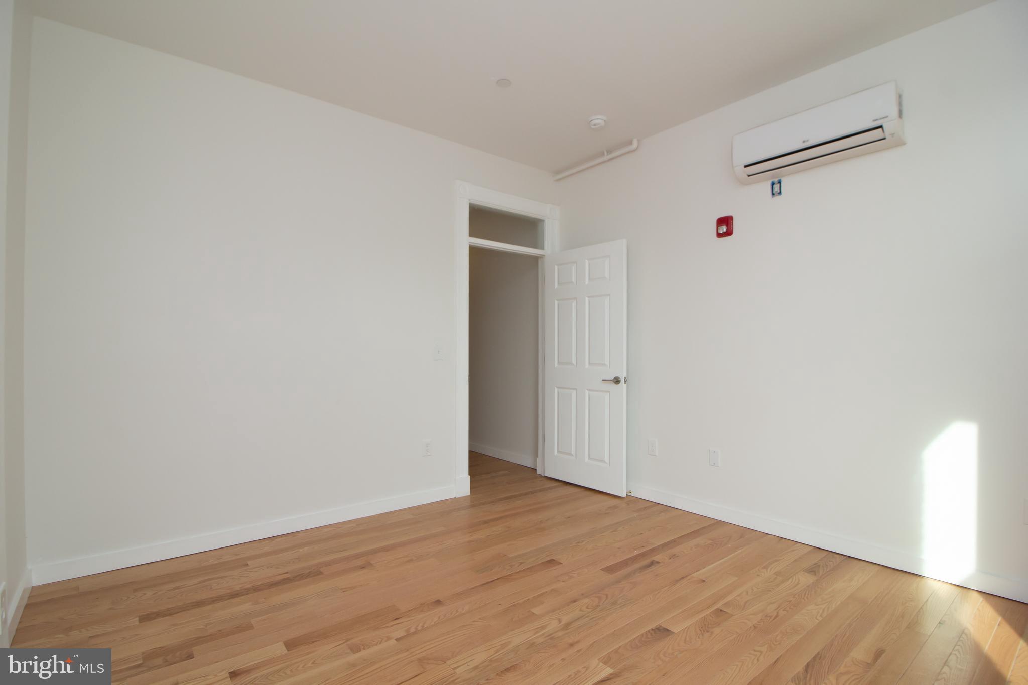 CHARLES VILLAGE - Residential Lease