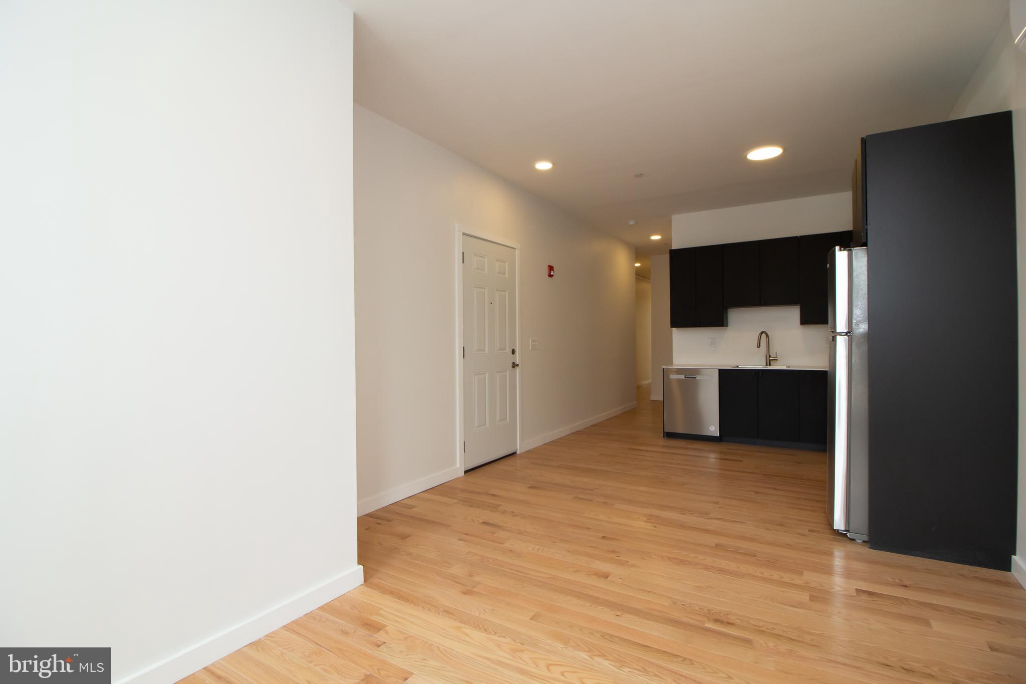 CHARLES VILLAGE - Residential Lease