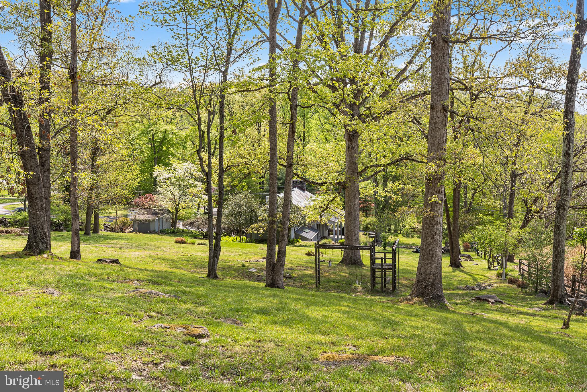 CEDAR GROVE FARM - Residential