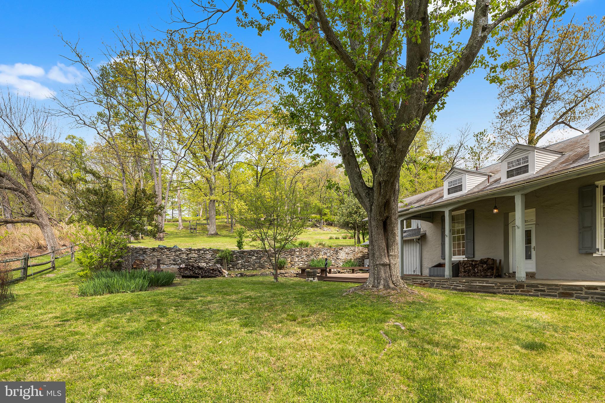 CEDAR GROVE FARM - Residential