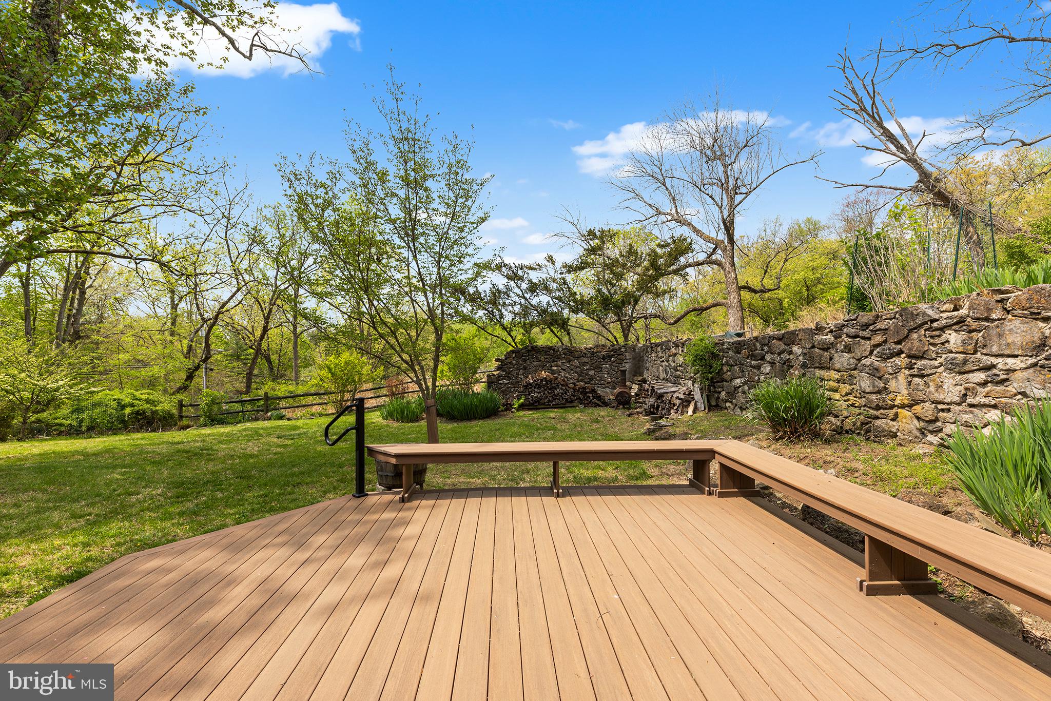CEDAR GROVE FARM - Residential