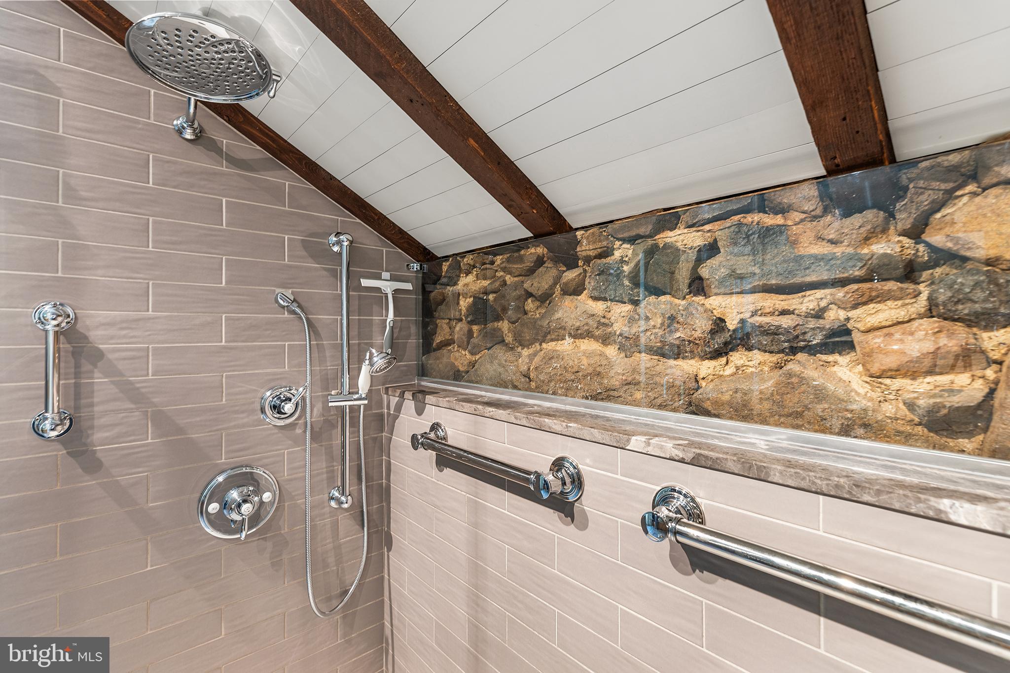 CEDAR GROVE FARM - Residential