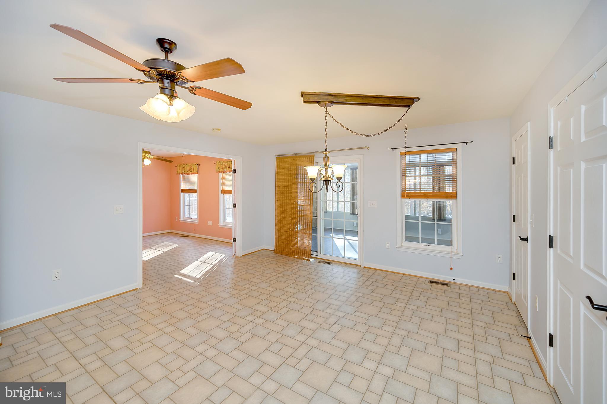 KINGS LEIGH ESTATES - Residential