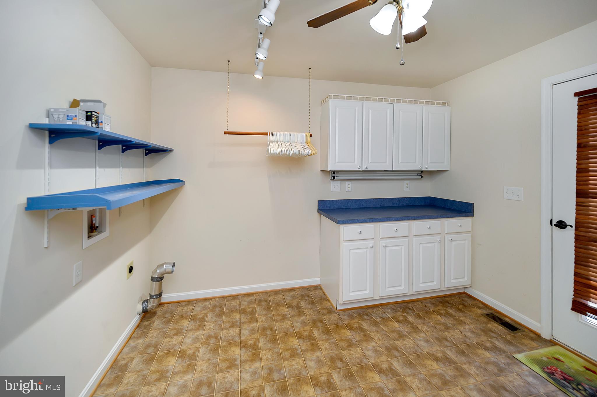 KINGS LEIGH ESTATES - Residential