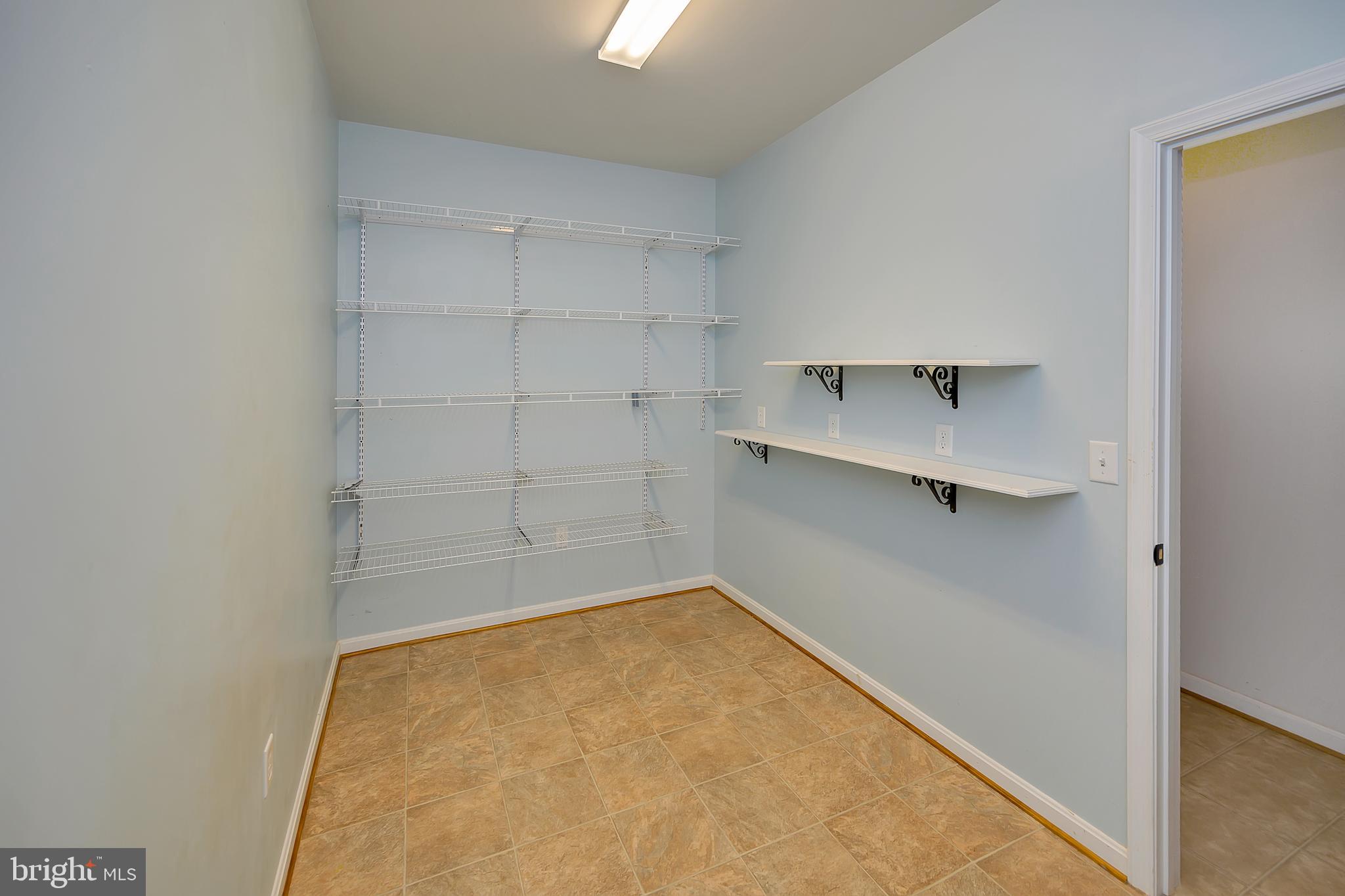 KINGS LEIGH ESTATES - Residential