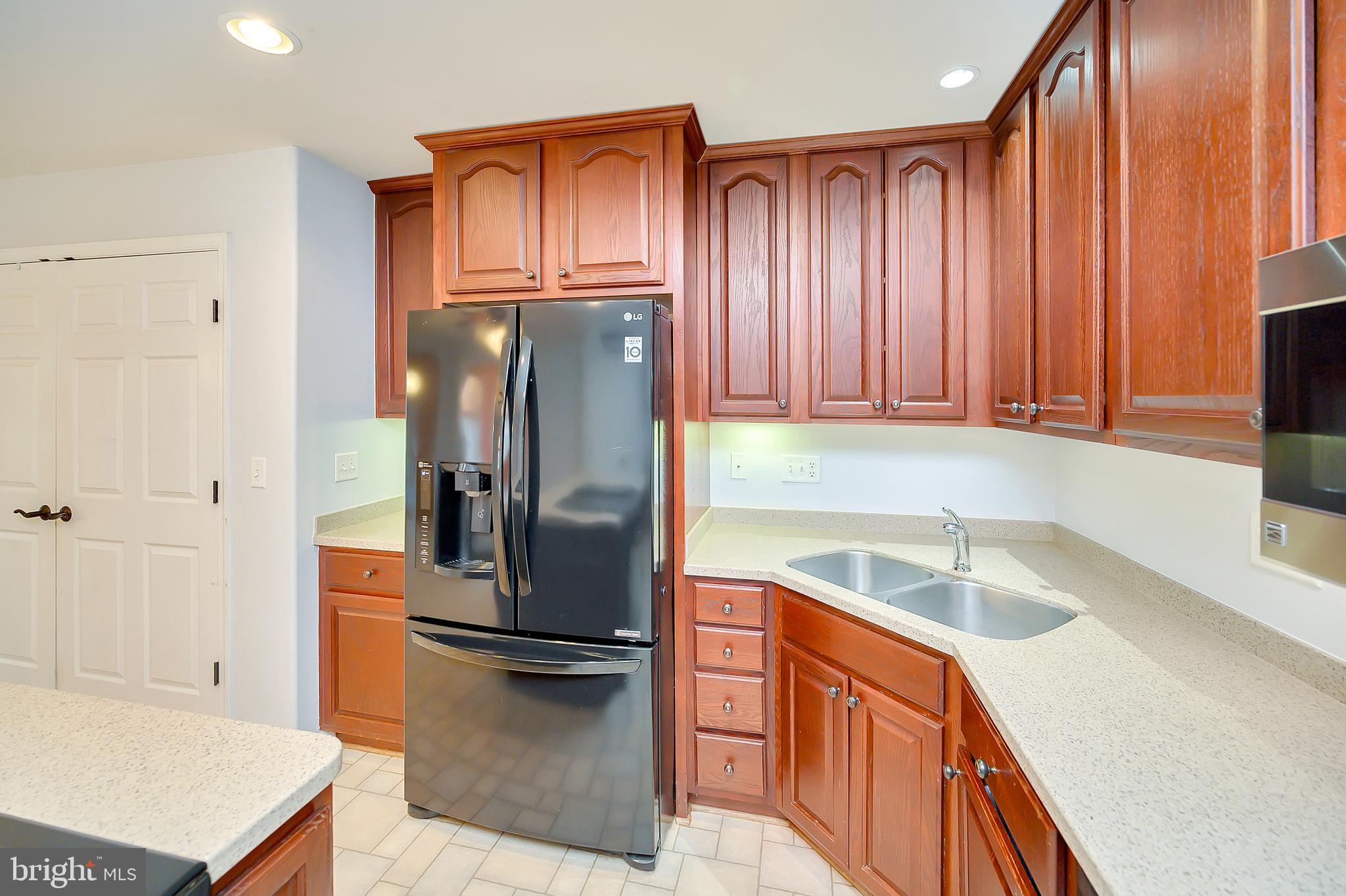 KINGS LEIGH ESTATES - Residential