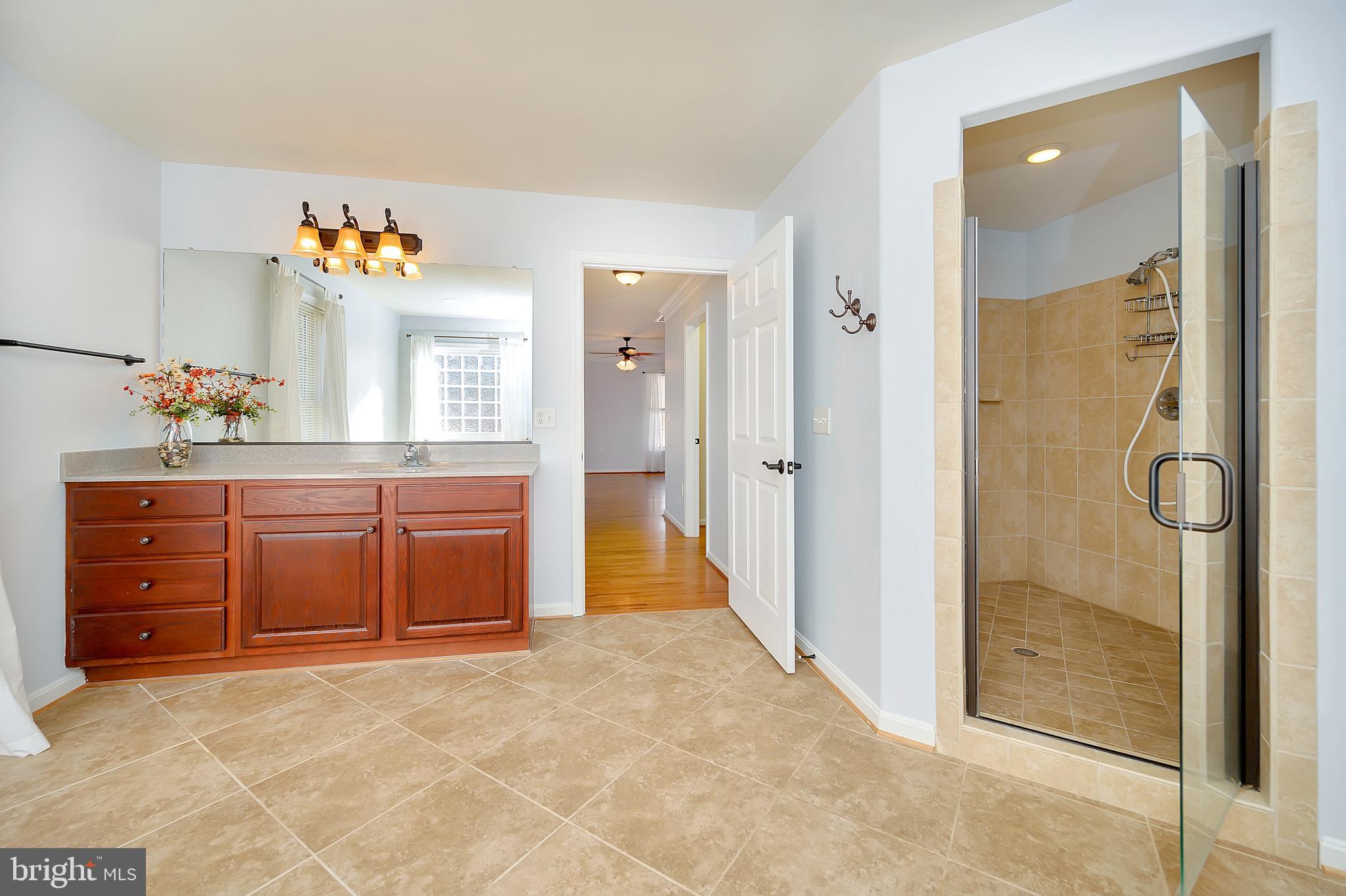 KINGS LEIGH ESTATES - Residential