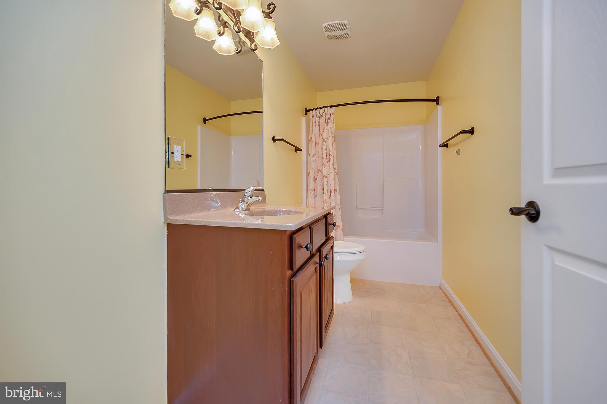 KINGS LEIGH ESTATES - Residential