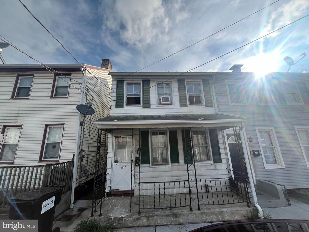 Photo of 211 S Second Street, Columbia, PA 17512 (MLS # PALA2054254)