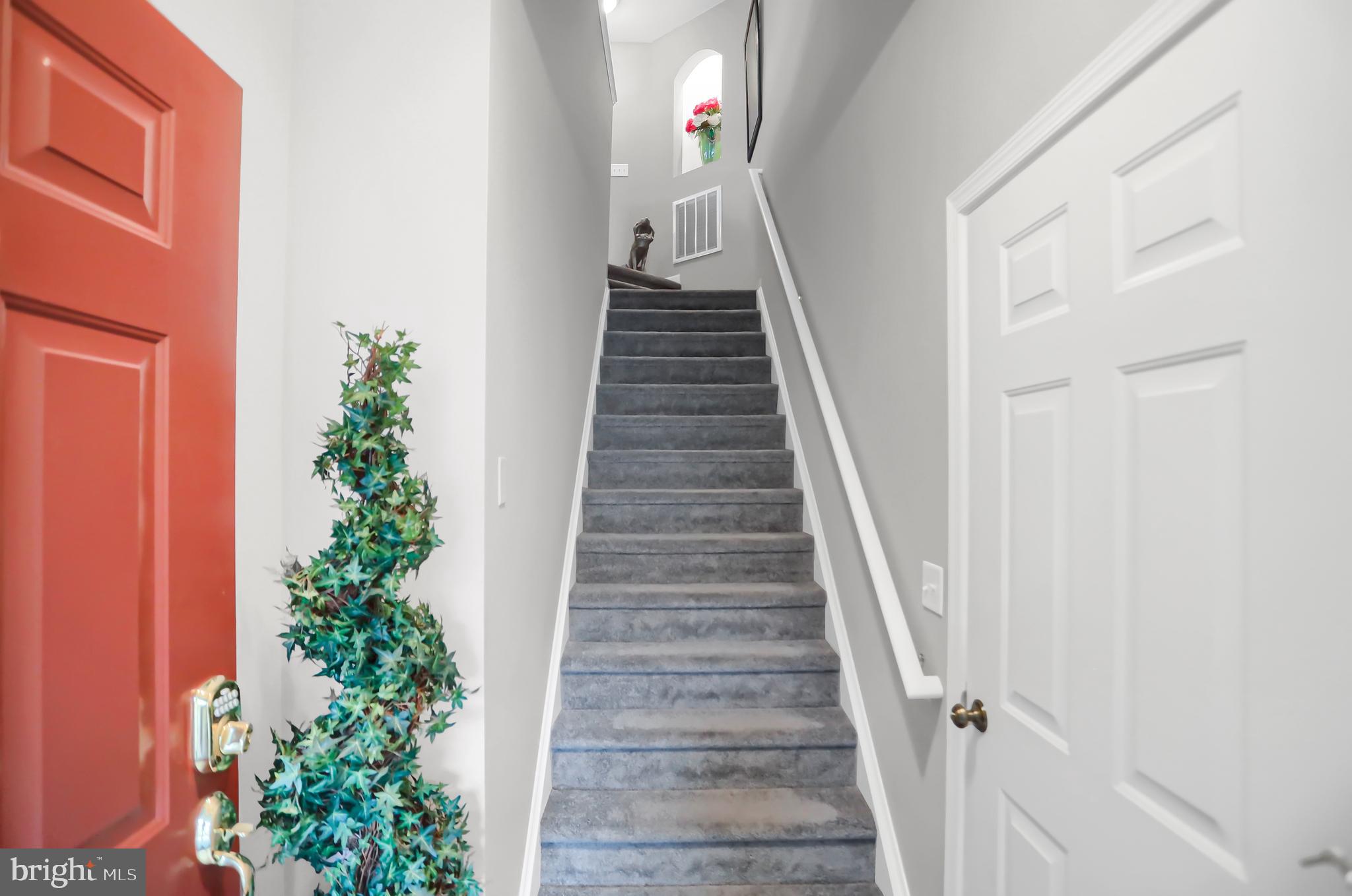 NORTHWOODS CROSSING - Residential