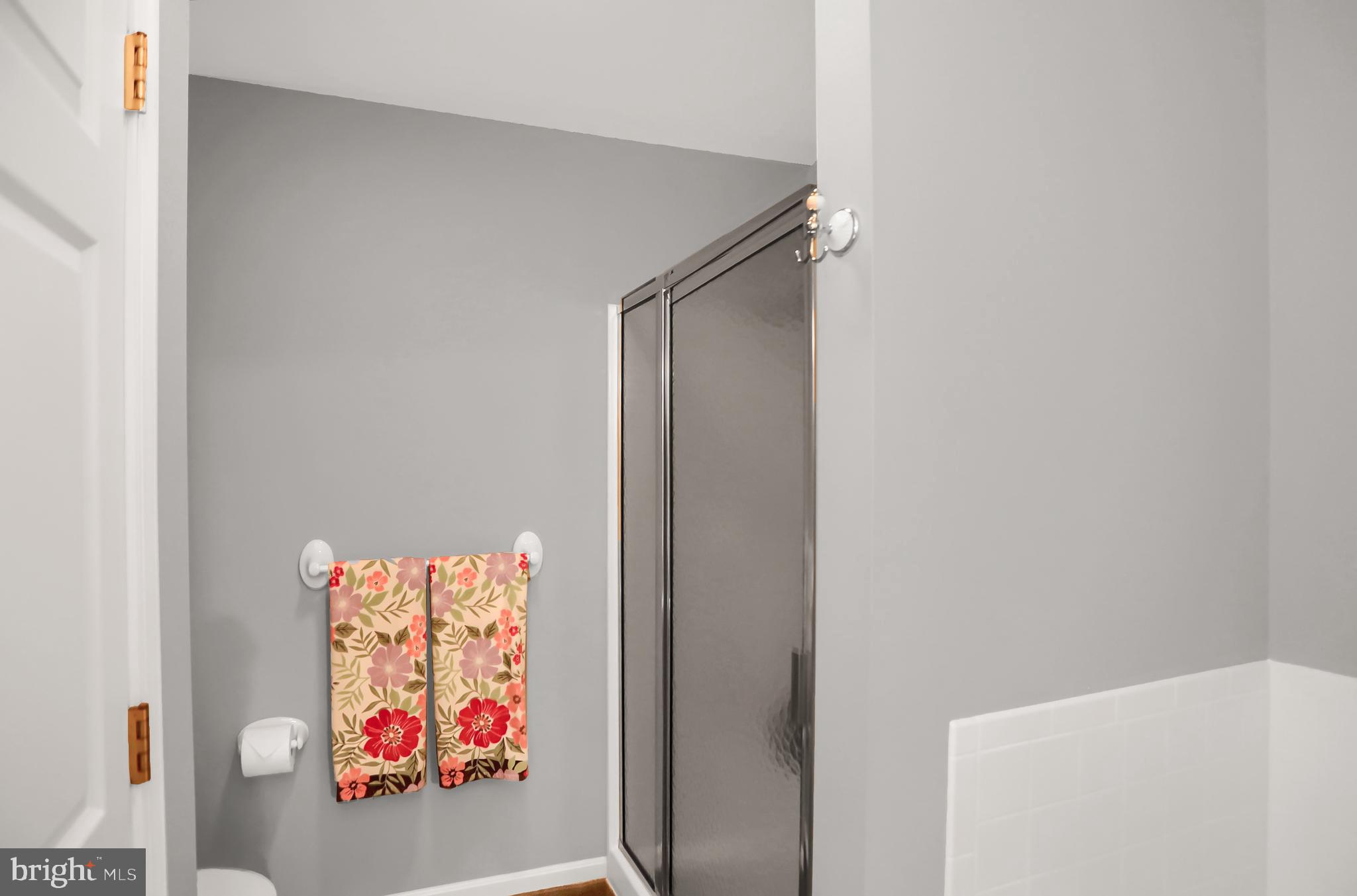 NORTHWOODS CROSSING - Residential