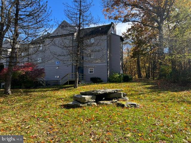 2nd floor studio in the Allegheny Mountains at Blue Knob All Seasons Resort. Updated electric fireplace, windows and sliding door, new tankless water heater. Walking distance to indoor pool/hot tub, outdoor pool and The Club House Bar & Grille. Blue Knob is the 2nd highest mountain and highest skiable mountain in Pennsylvania! In addition to an array of winter activities, Blue Knob also has a full-service all seasons Conference Center for weddings and events, they also offer golf, swimming and multitude of trails for hiking, running, and mountain biking. Visit Blue Knob's website to see all the fun events that are happening at Blue Knob. $290.00/ Mo HOA fee includes: pools, hot tub and gym area, tennis and pickle ball courts, building, property maintenance & garbage. *Conference center, Golf and Ski resort is not included in HOA fee. *