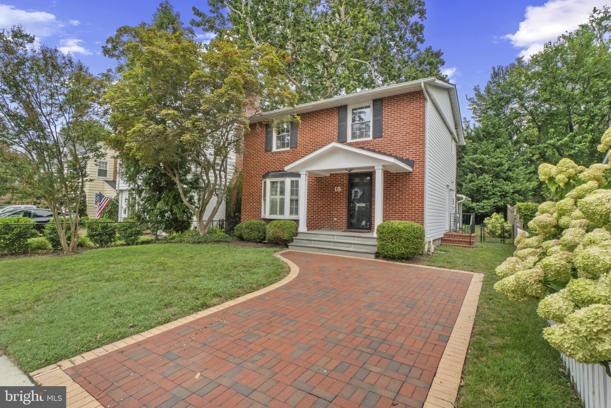 This charming Murray Hill single family home features 3 bedrooms and 2 .5 bathrooms. A brick 2 story cape cod style house with an open concept floorplan with hardwood floors, granite countertops and stainless steel appliances. The primary suite is large with 2 closets and a completely renovated bathroom. There is a full basement with a bonus room, storage, laundry, and a separate workshop area. There is also a large fenced in back yard with a paver patio and a brick paved driveway for off street parking.
2 blocks to the water and a 10 minute walk to Main Street. Restaurants & coffee shops are right around the corner.
Pets will be considered on a case-by-case basis with additional pet rent of $45.00 per month.