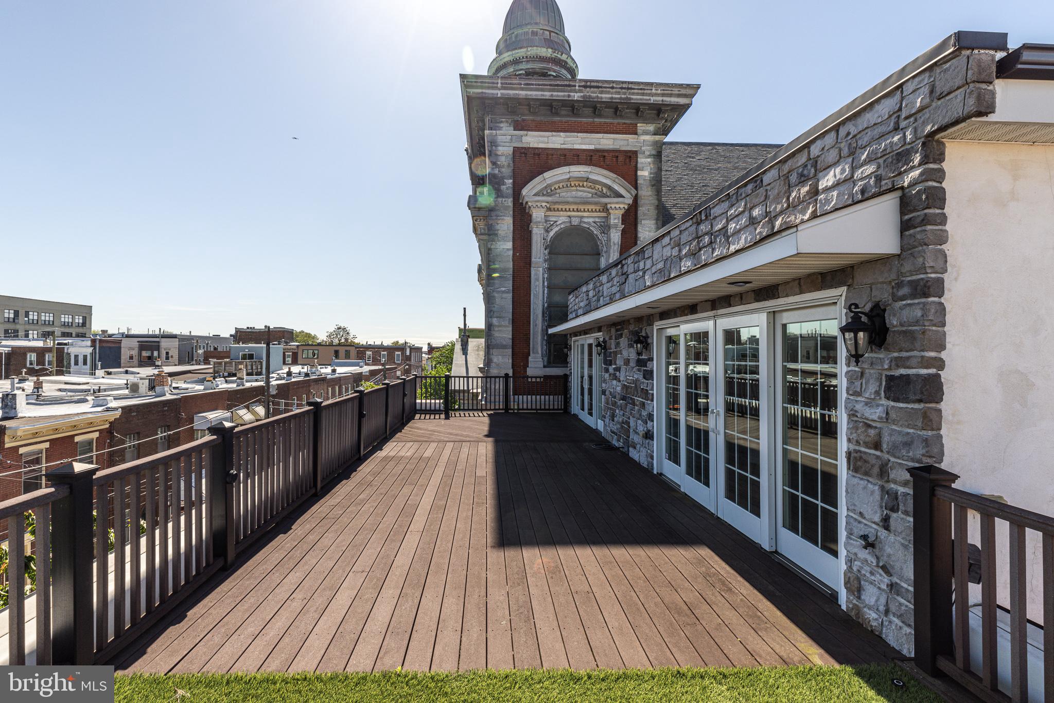 BELLA VISTA - Residential