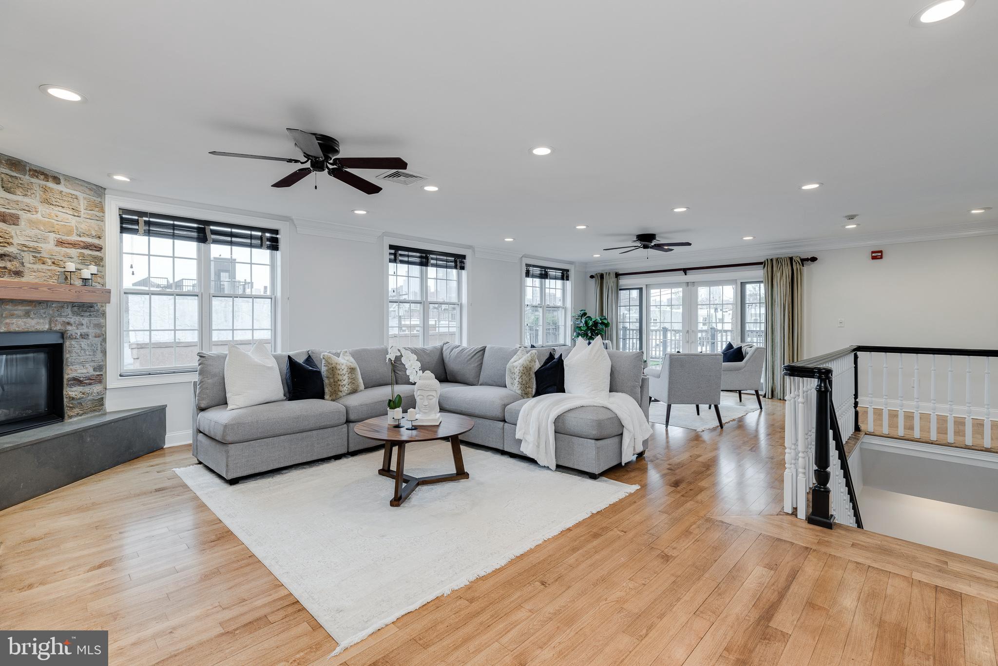 BELLA VISTA - Residential