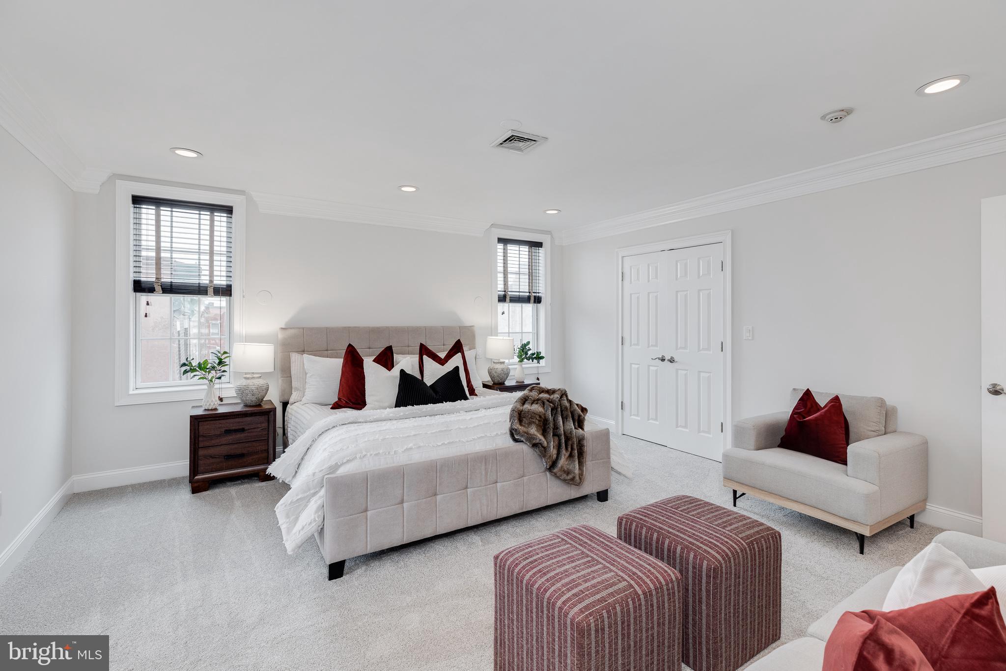 BELLA VISTA - Residential