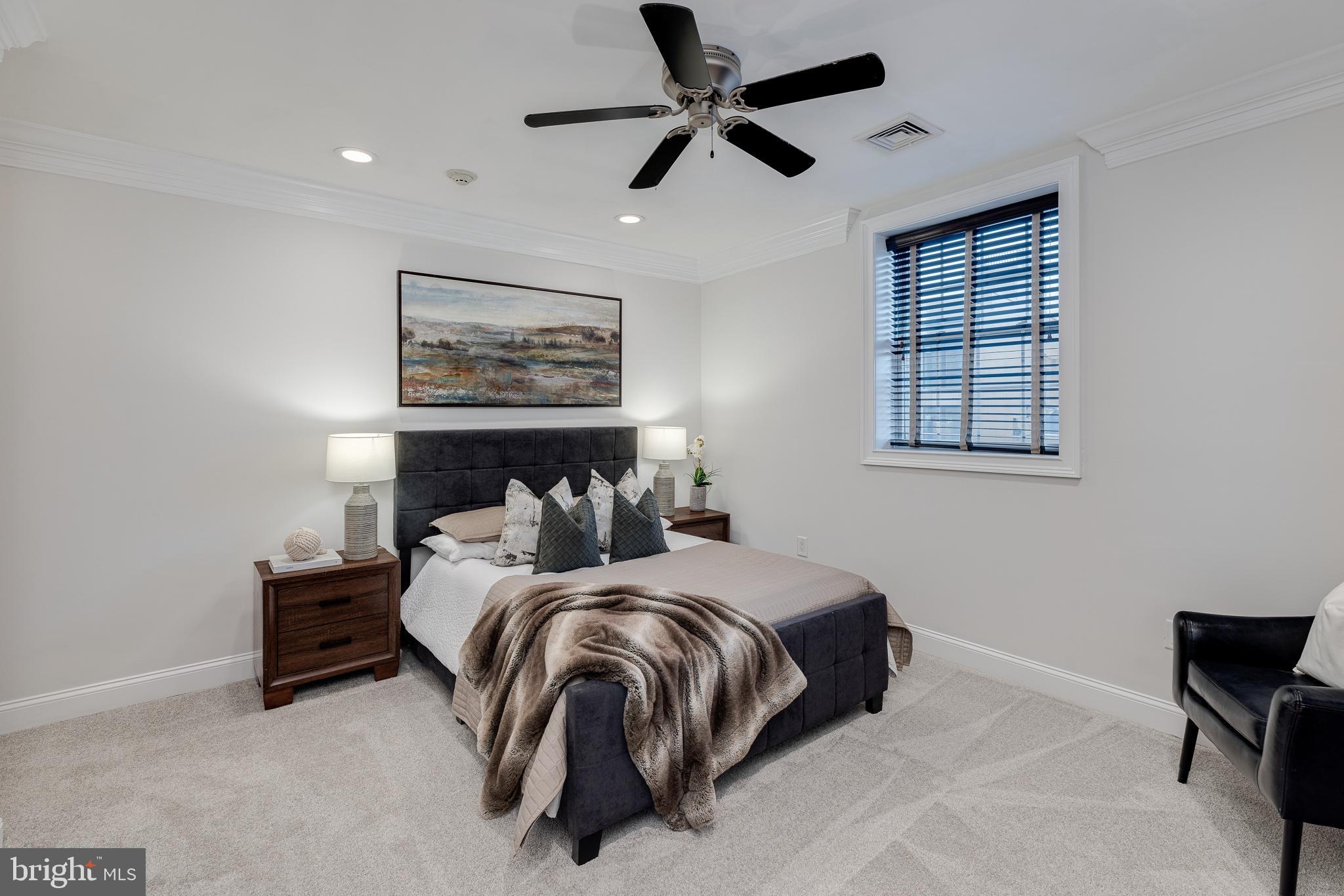 BELLA VISTA - Residential