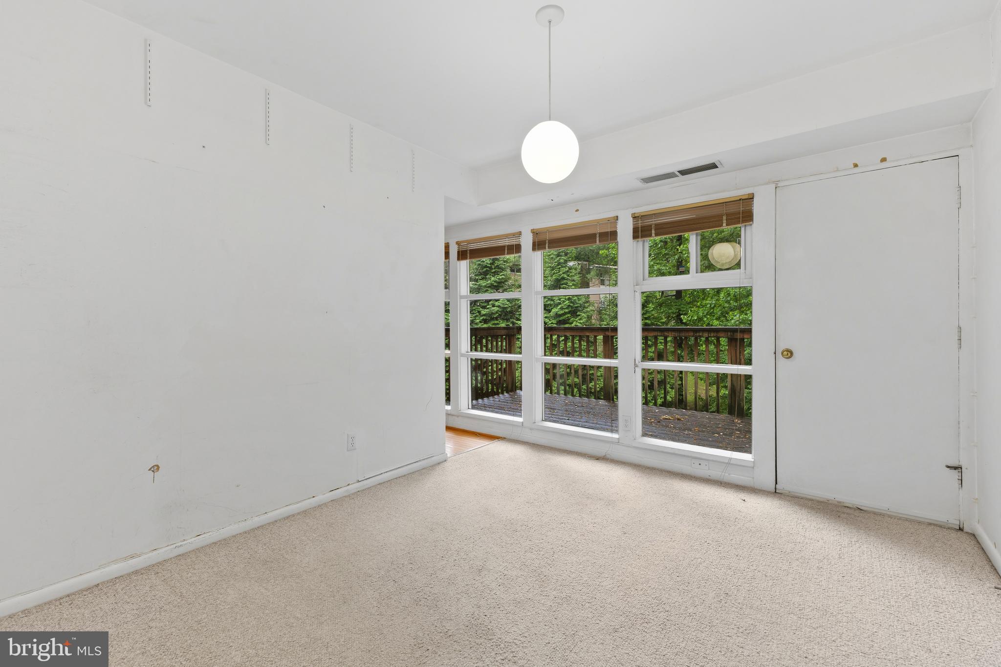 FAIRFAX HERITAGE - Residential
