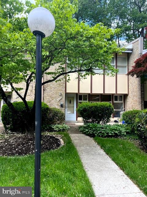 4420 FOREST GLEN COURT