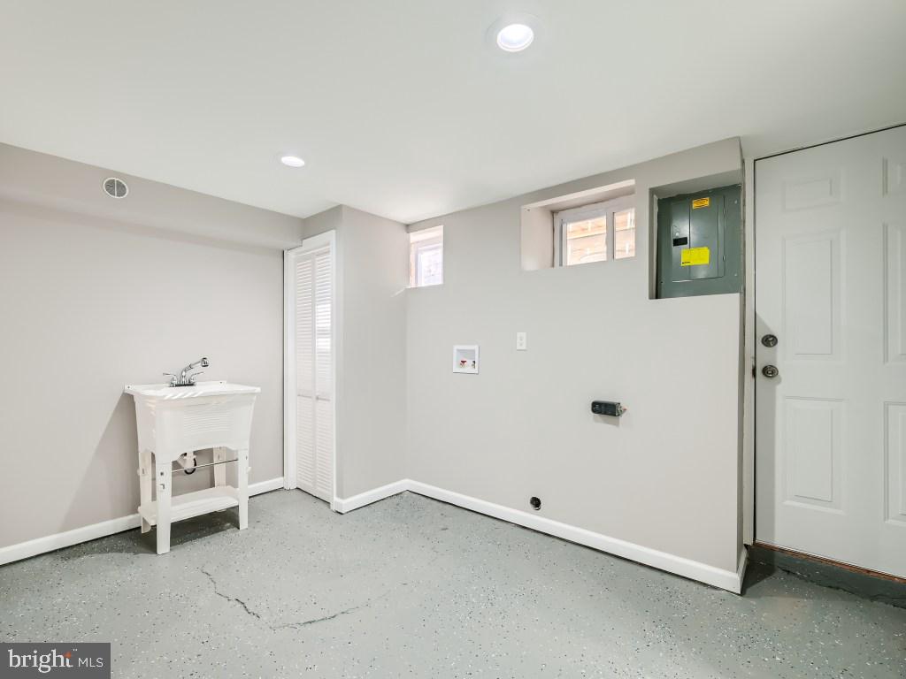 HILLENDALE - Residential