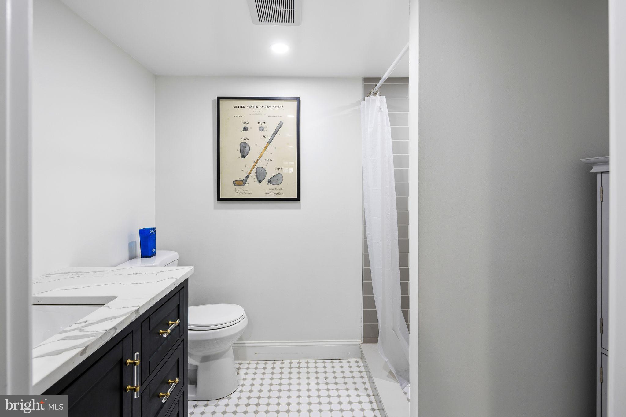 ROXBOROUGH - Residential