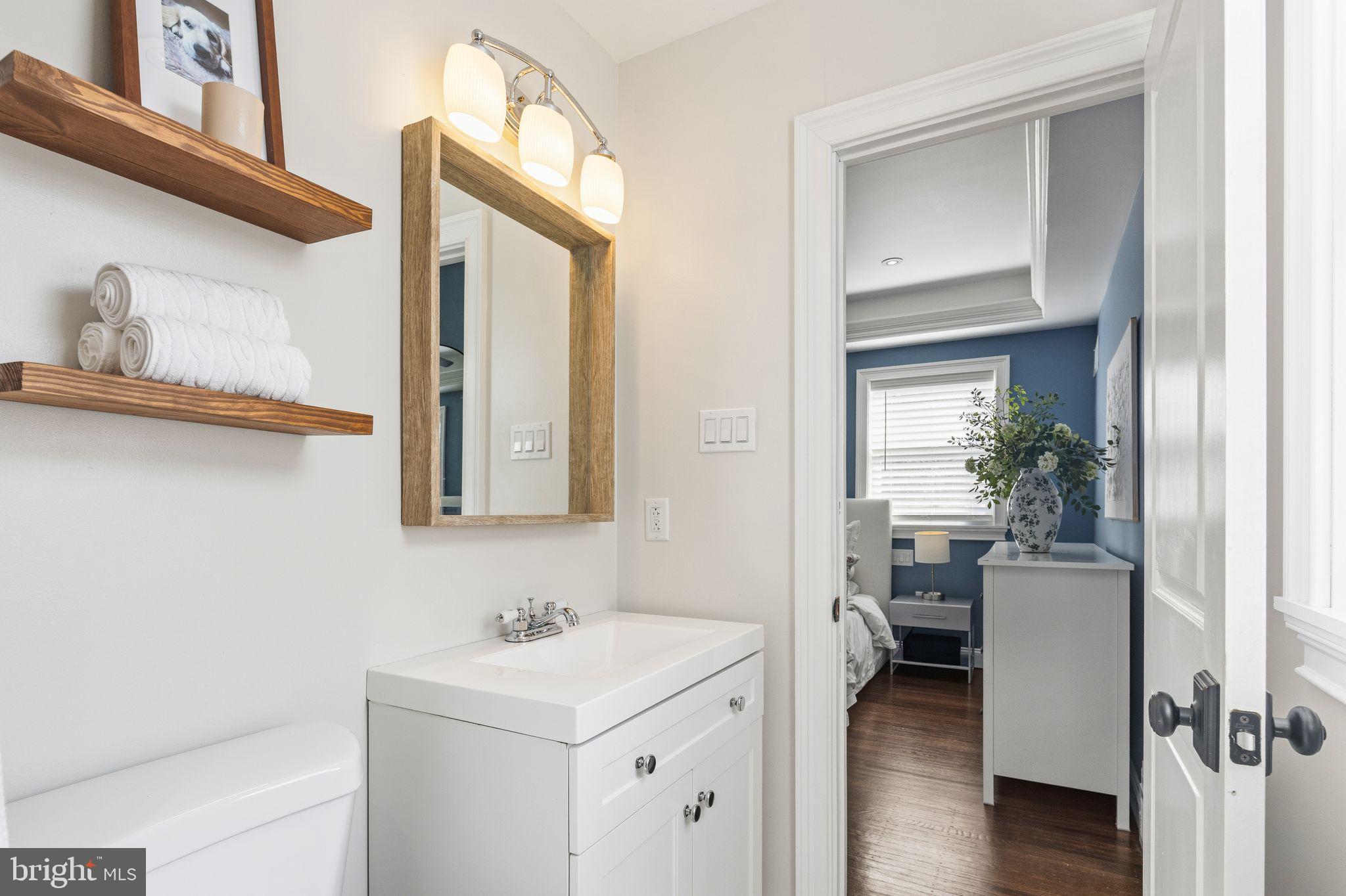 ROXBOROUGH - Residential