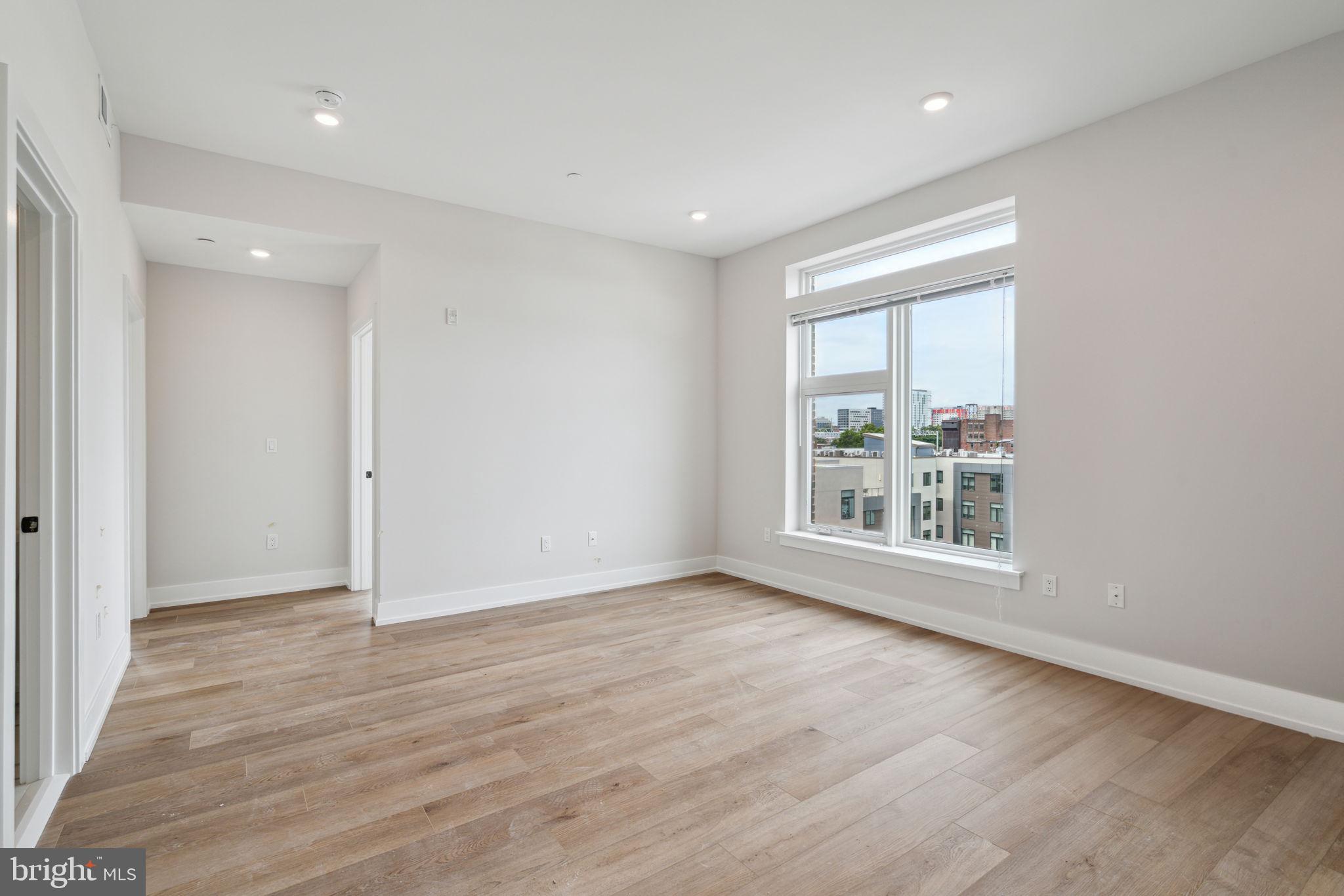 PHILADELPHIA (NORTH) - Residential Lease