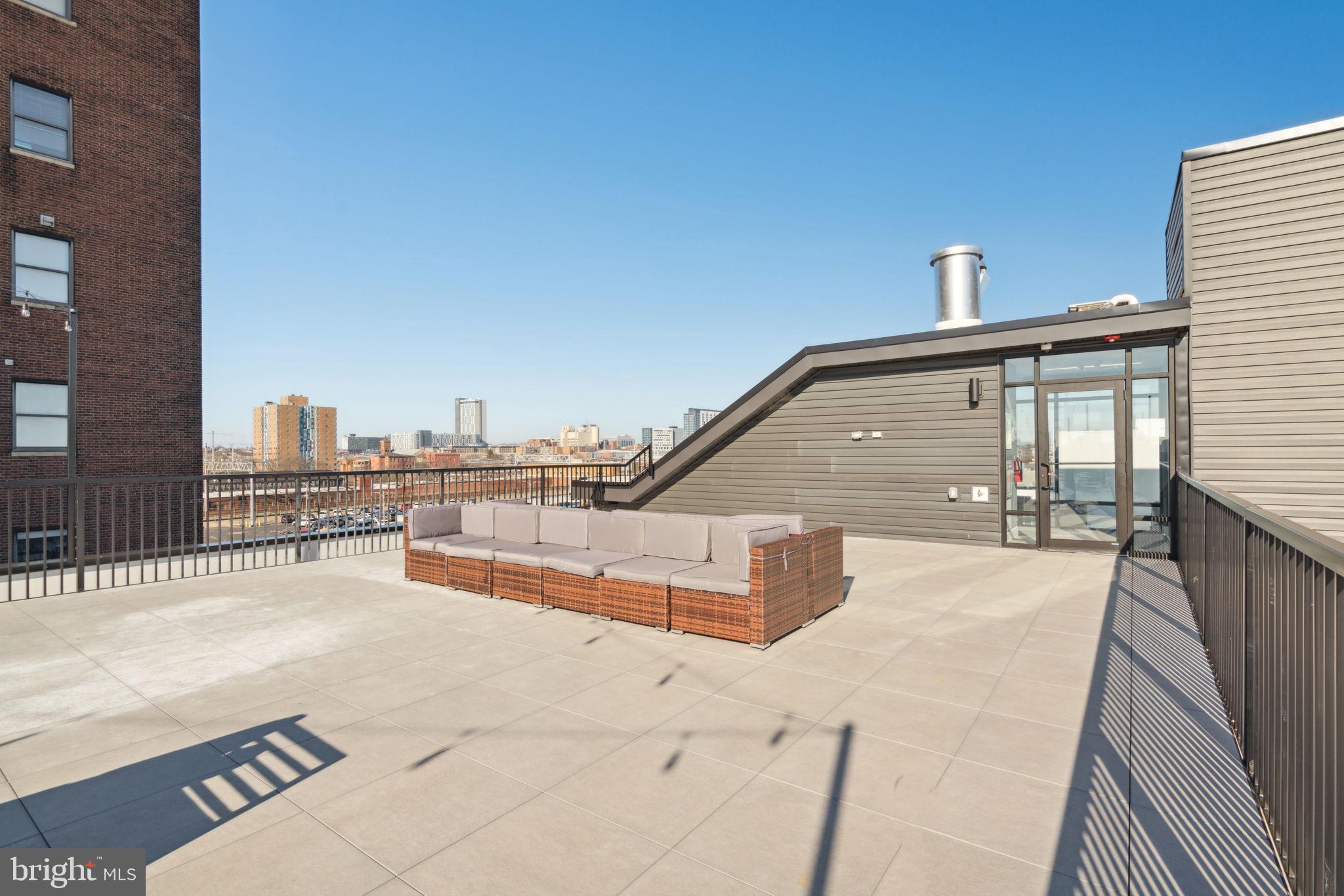 PHILADELPHIA (NORTH) - Residential Lease