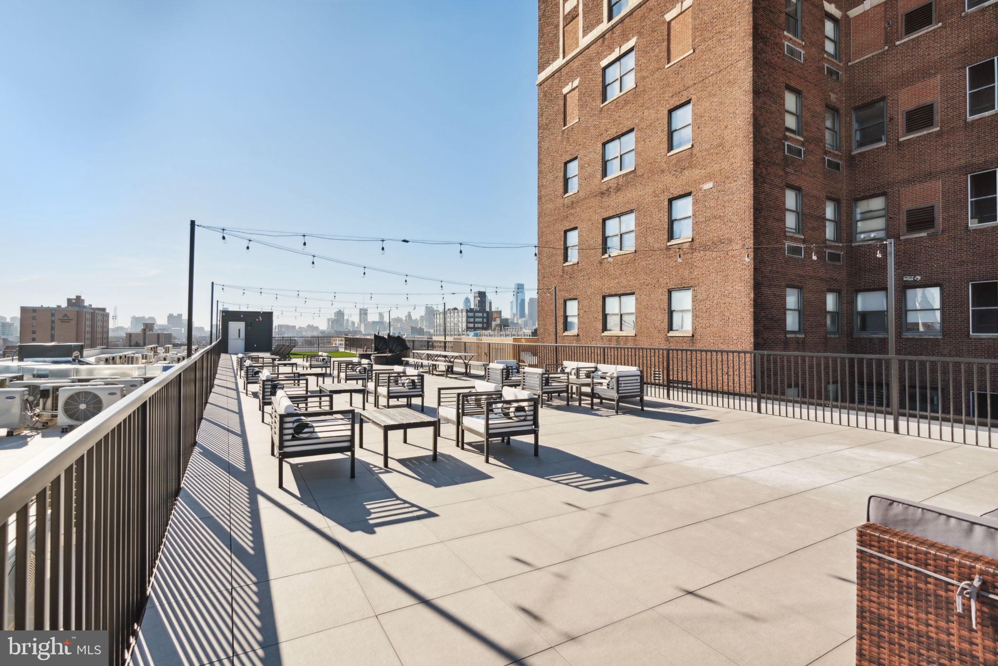 PHILADELPHIA (NORTH) - Residential Lease