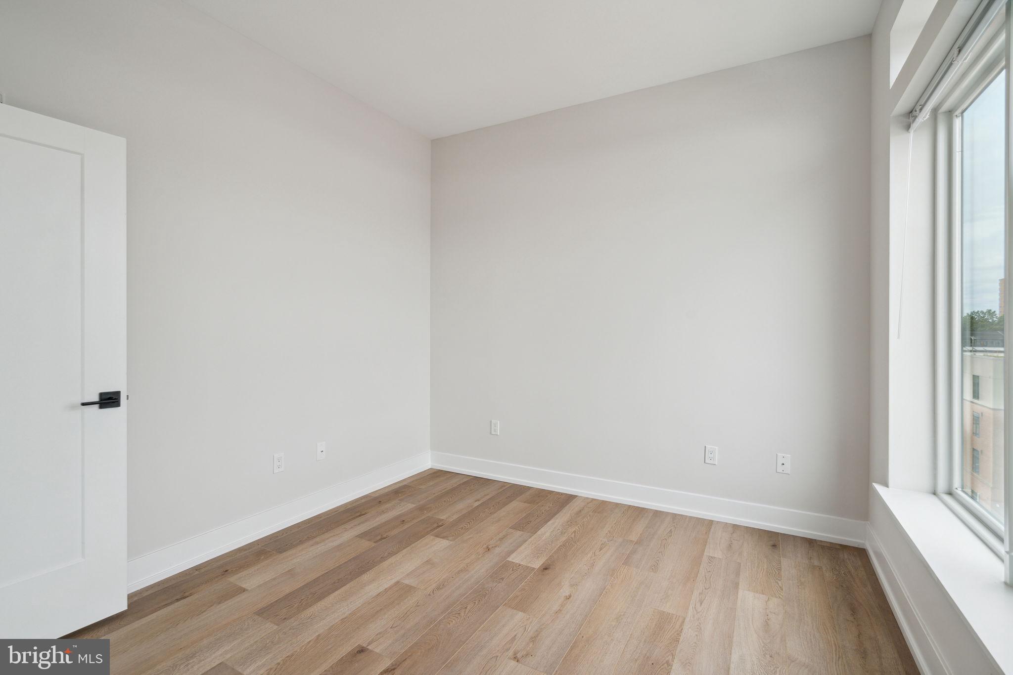 PHILADELPHIA (NORTH) - Residential Lease