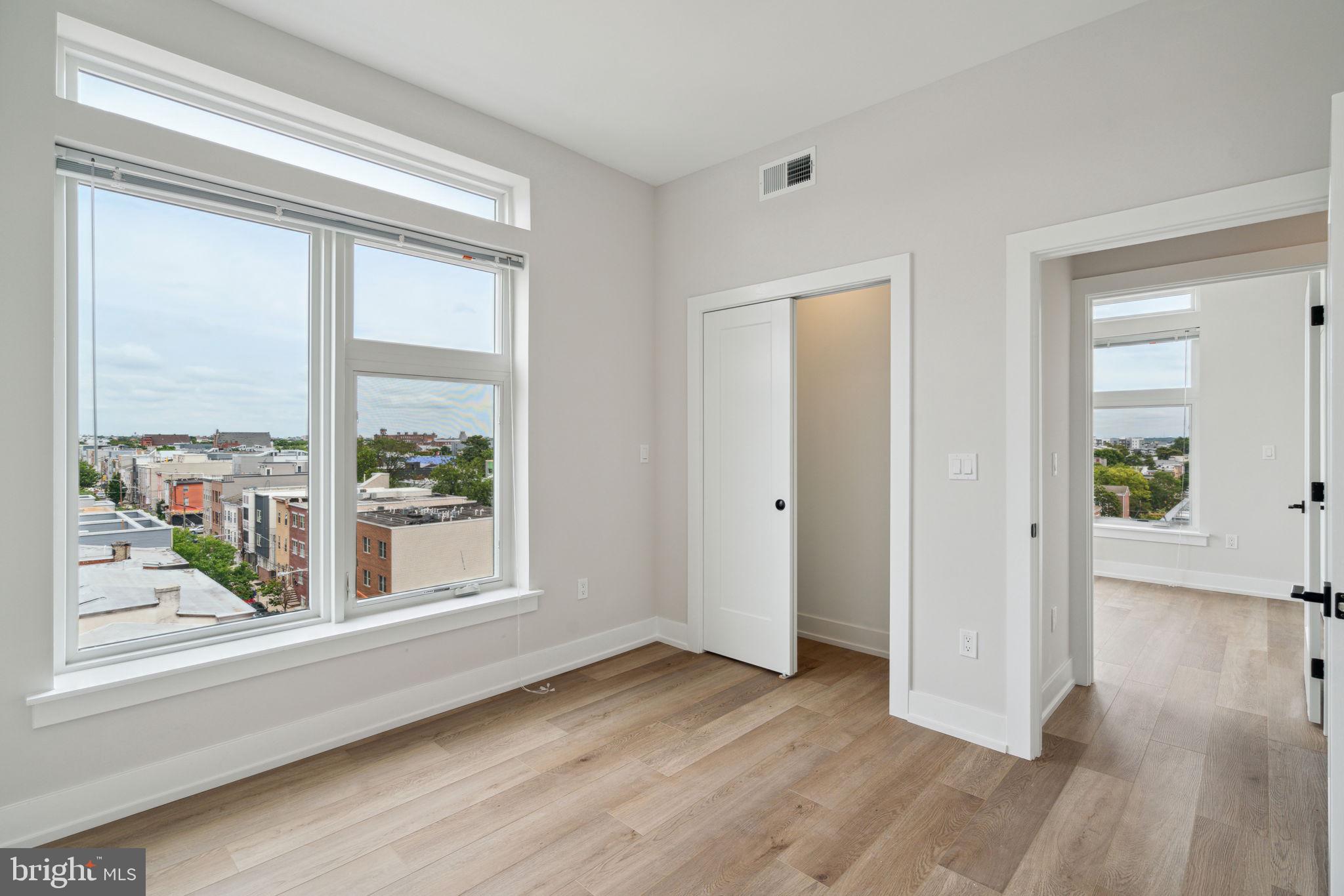 PHILADELPHIA (NORTH) - Residential Lease