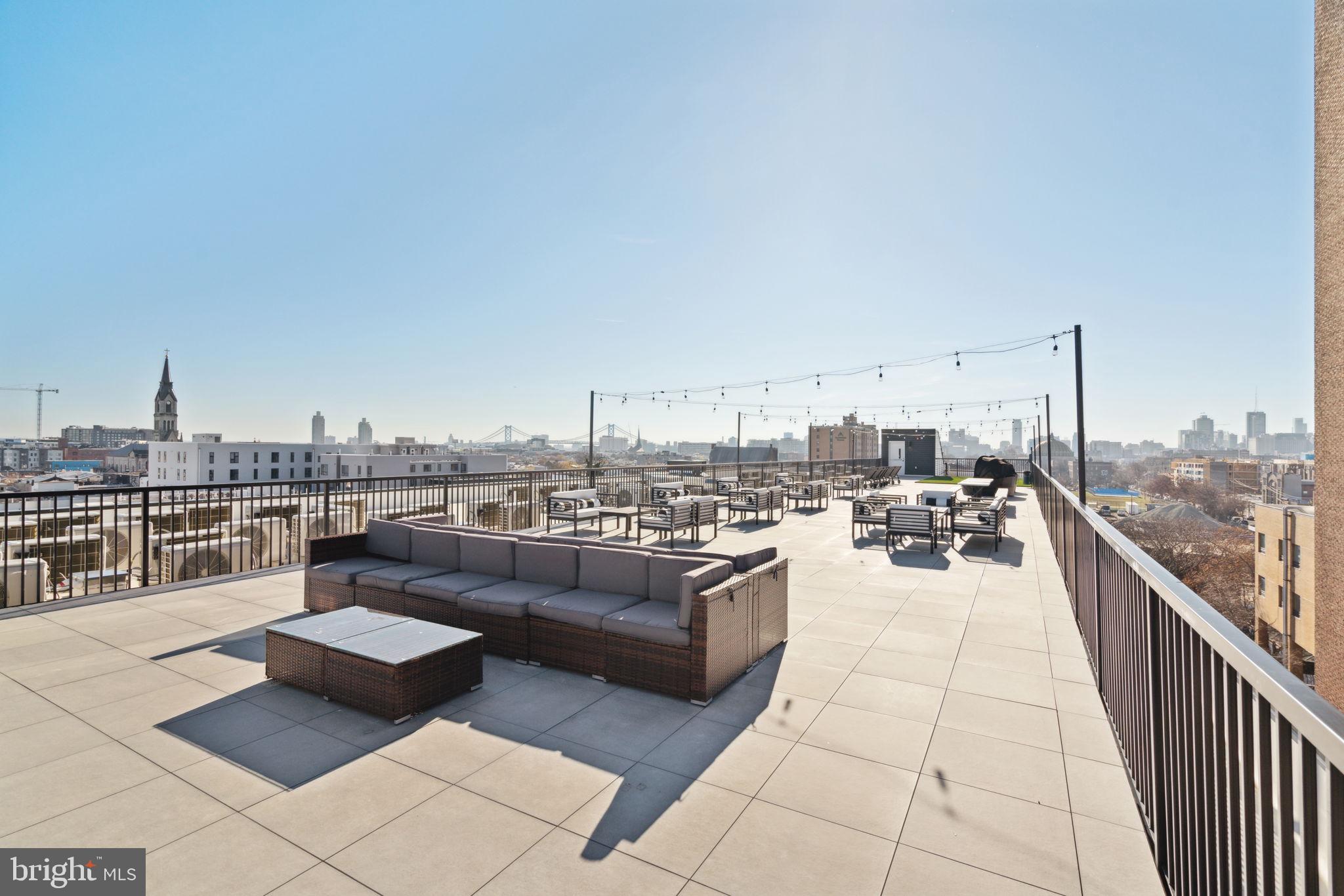 PHILADELPHIA (NORTH) - Residential Lease